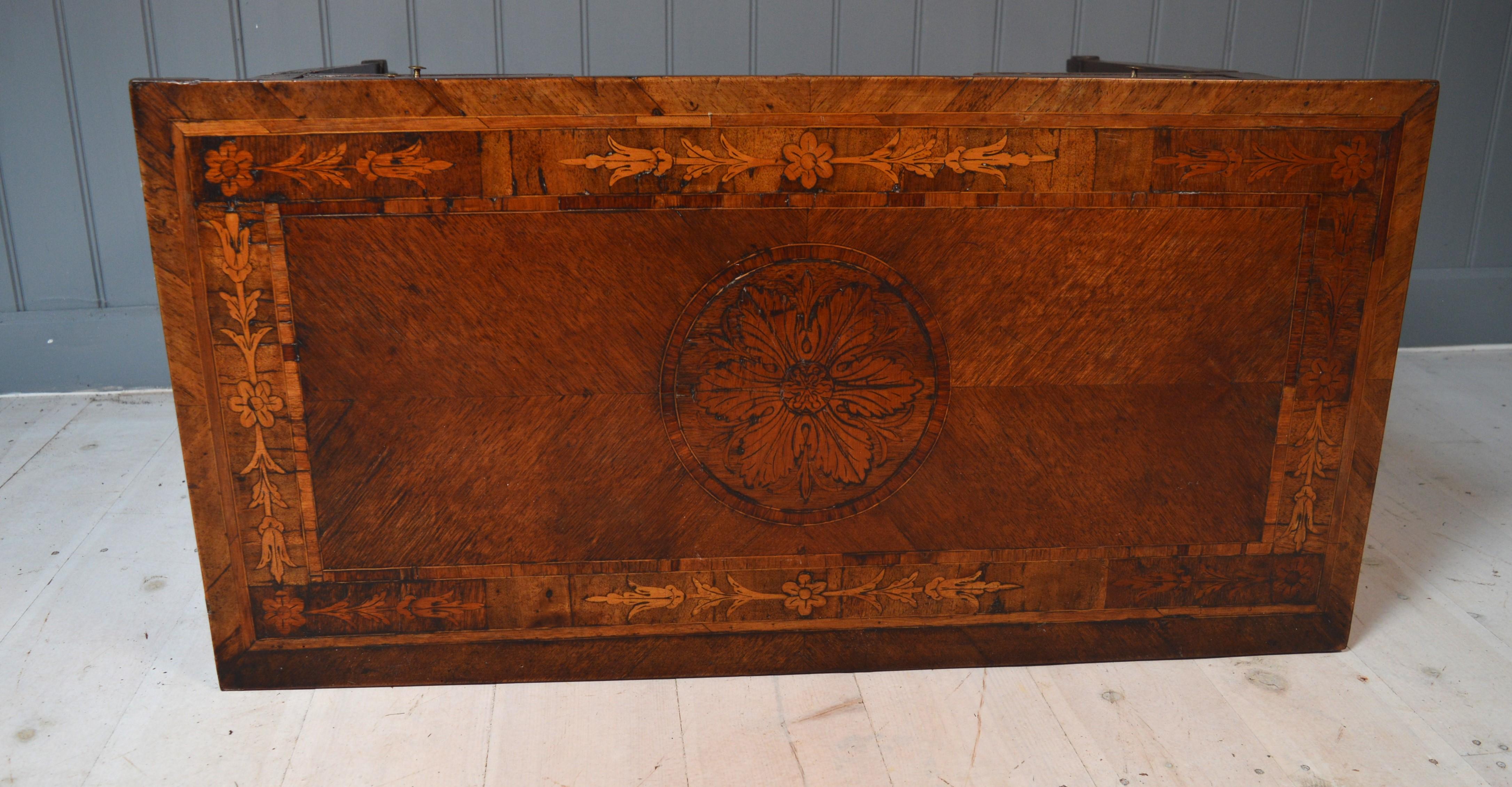 19th Century Italian Writing Table In Good Condition For Sale In Penzance, GB