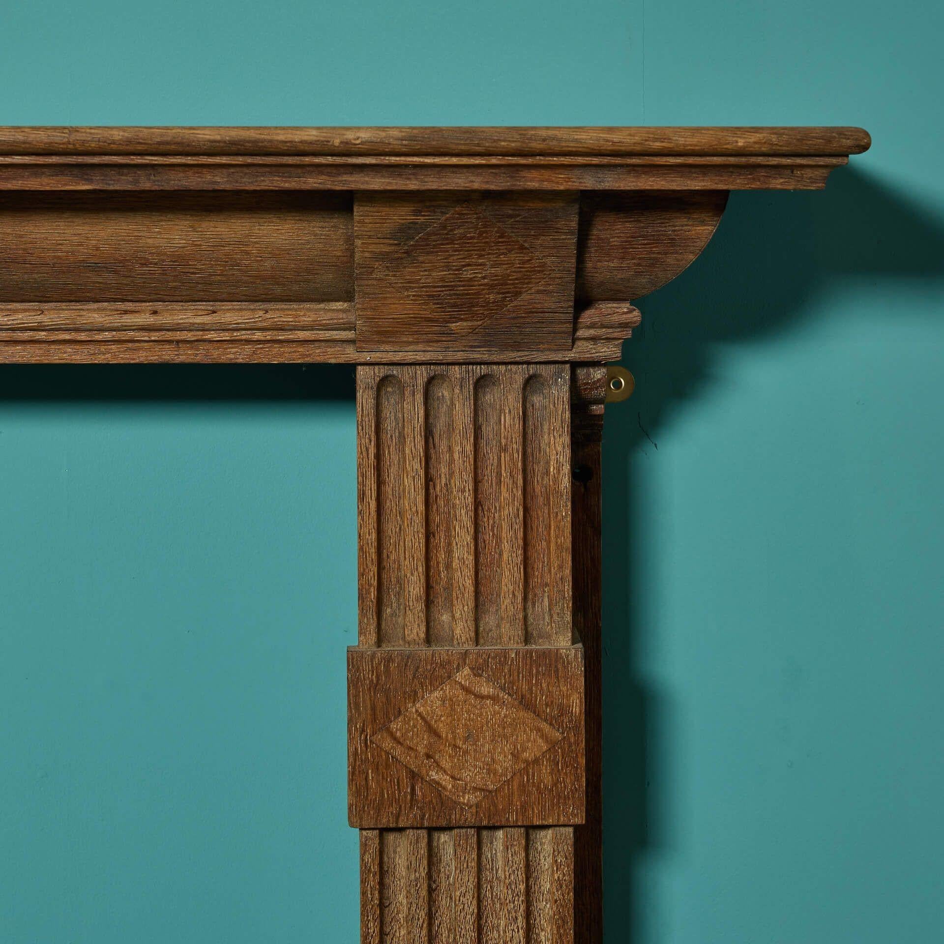 Kamin aus Eiche im Jacobean-Stil des 19. (Jakobinisch) im Angebot