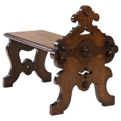 Tabouret de repose-pieds en chêne gothique victorien de Londres James Shoolbred du 19ème siècle
