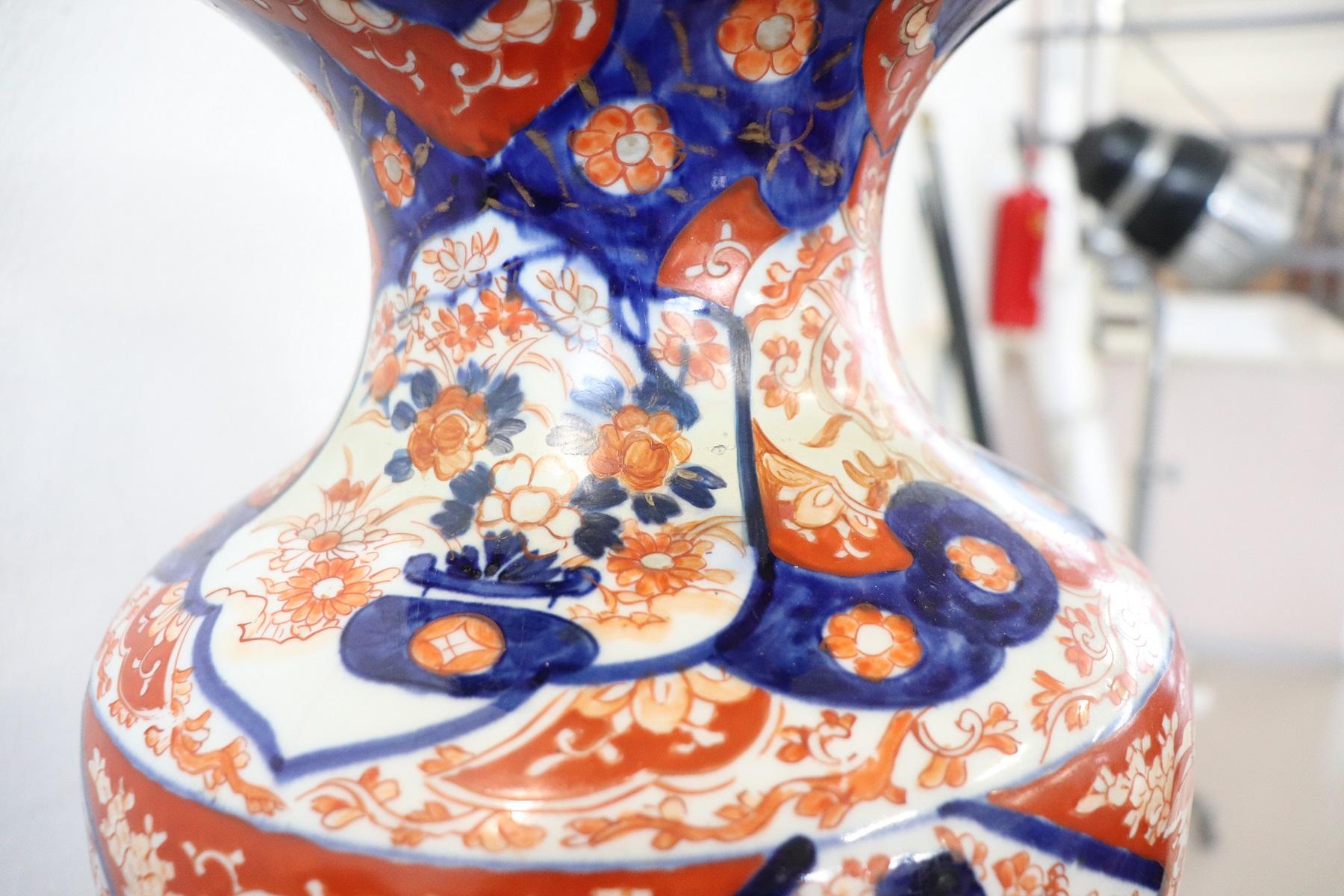 19th Century Japanese Artistic Imari Large Vase in Hand Painted Porcelain 1