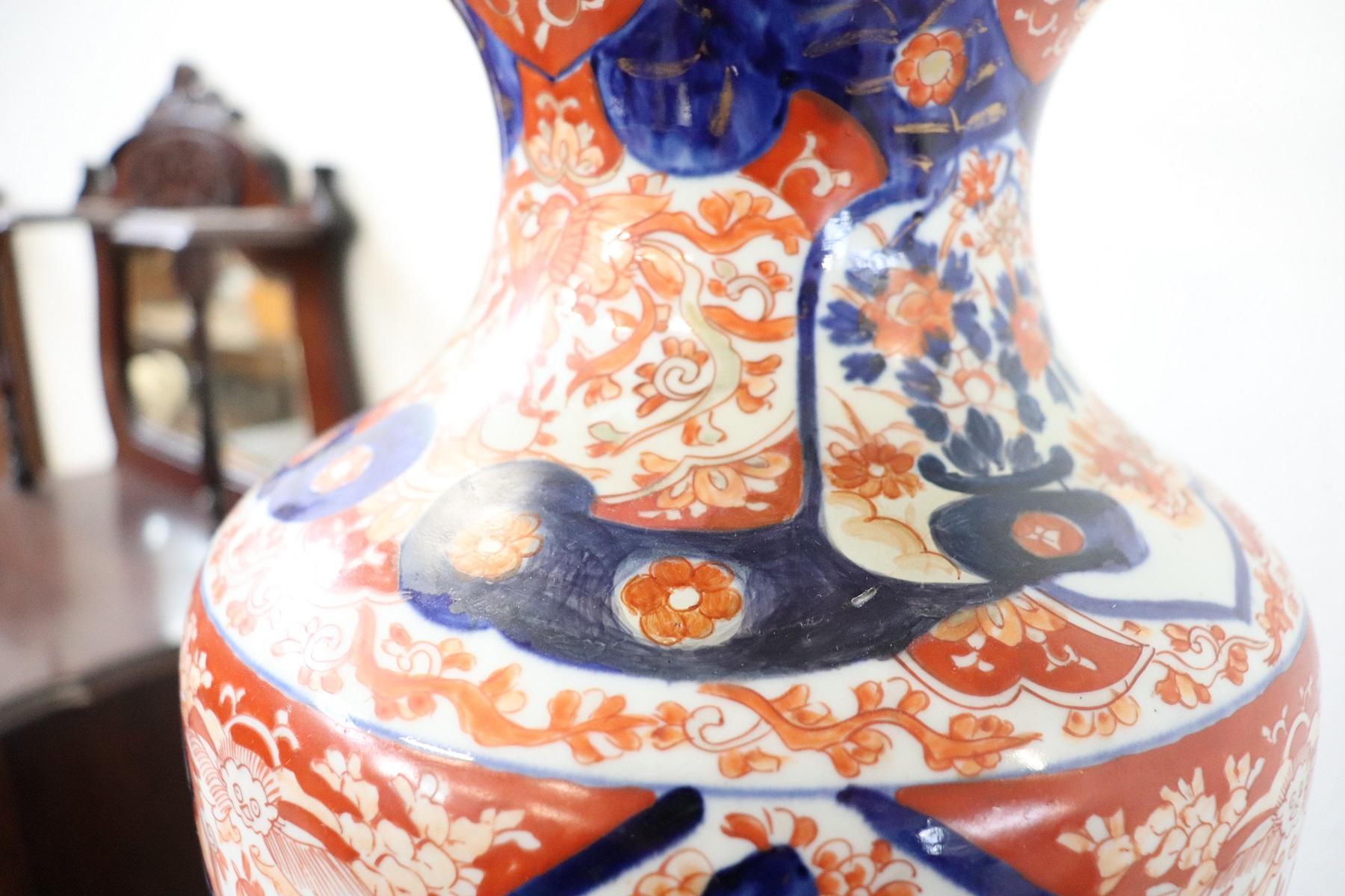 19th Century Japanese Artistic Imari Large Vase in Hand Painted Porcelain 2