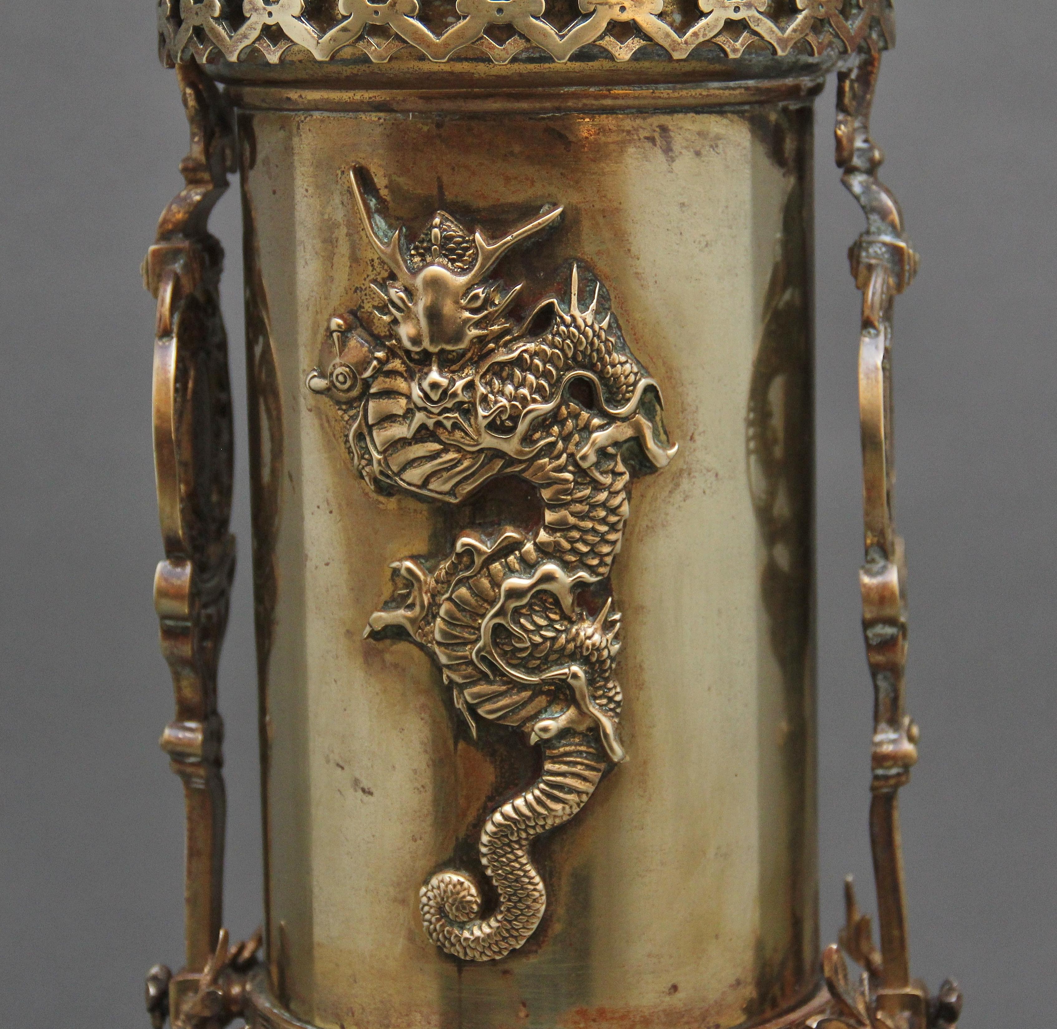 19th Century Japanese brass table lamp For Sale 1