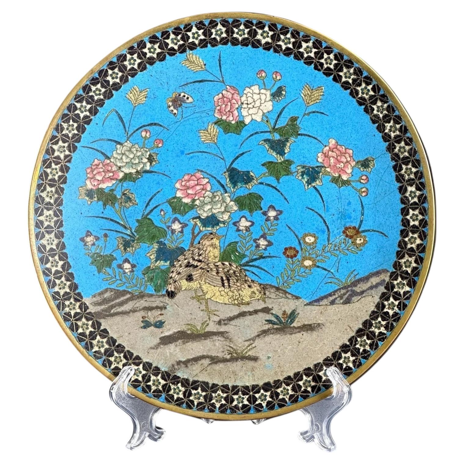 Plato grande japonés de bronce con técnica de cloisonné del siglo XIX, período Meiji - 11,8 pulgadas
