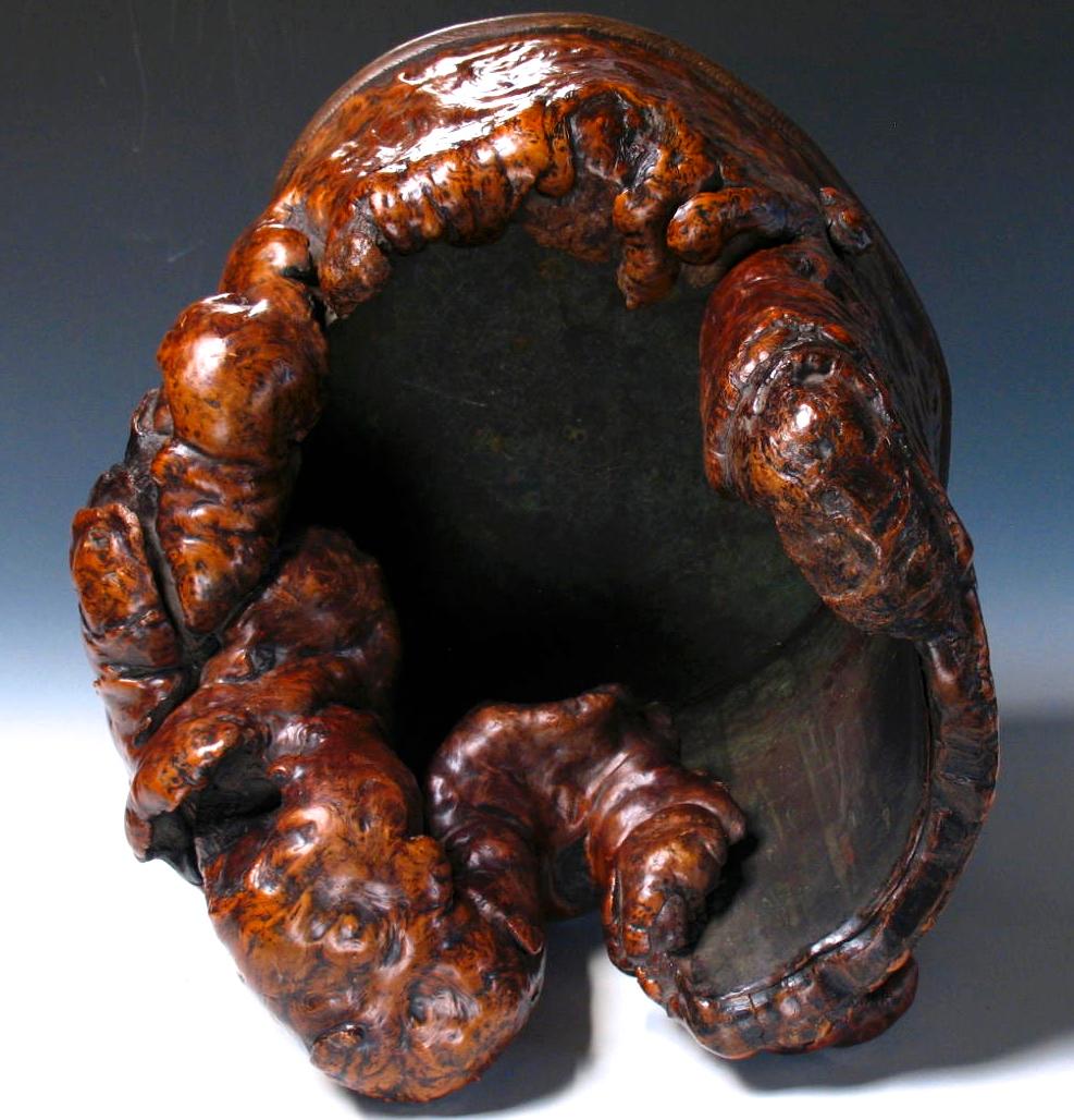 19th Century Japanese Burl Wood Hibachi 4