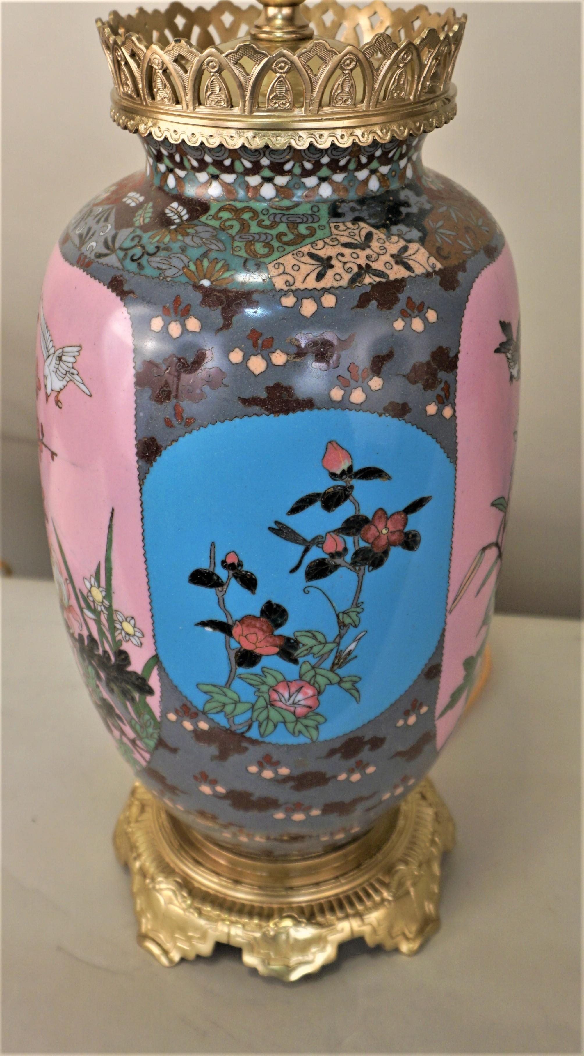 Lampada da tavolo giapponese Cloisonné e bronzo del XIX secolo 2