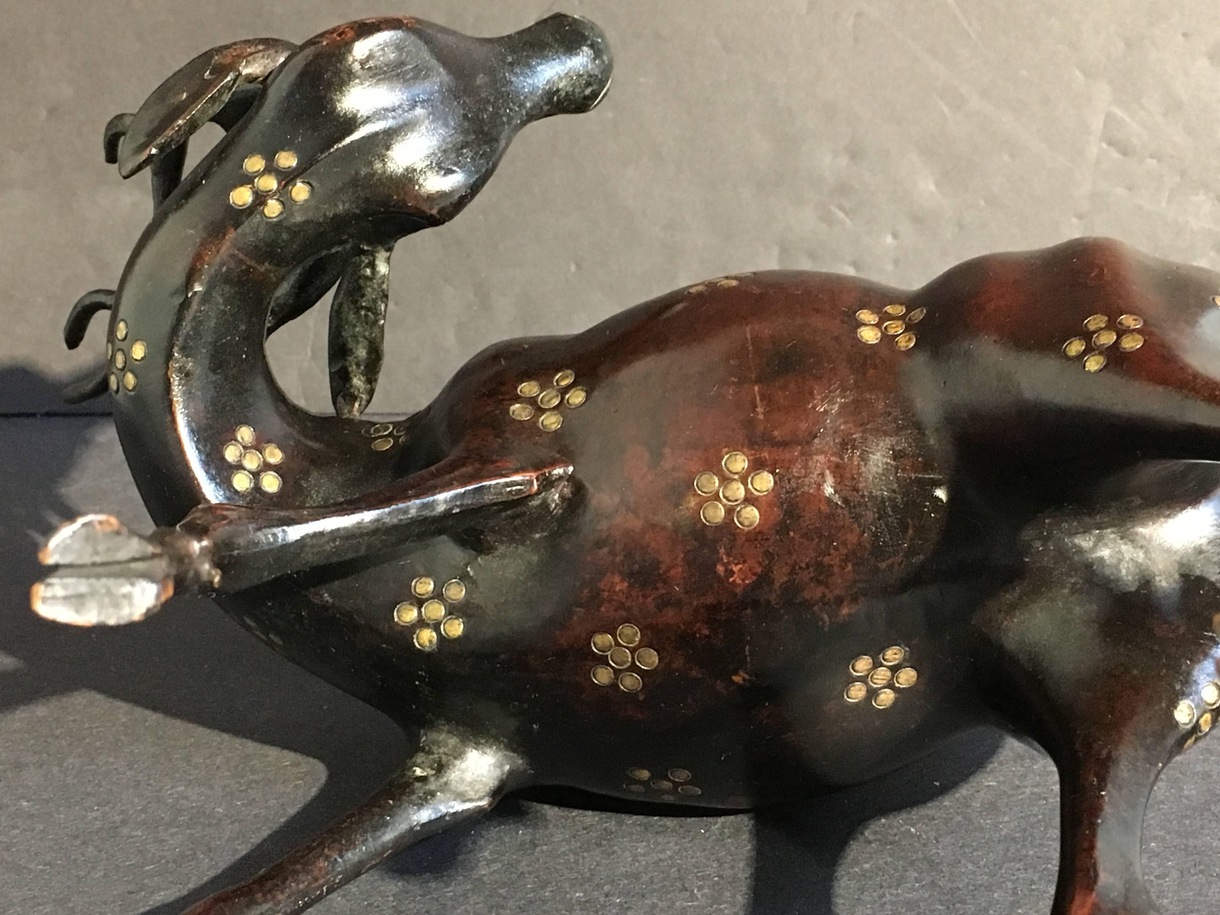 19th Century Japanese Edo Period Deer Form Bronze Censer 6
