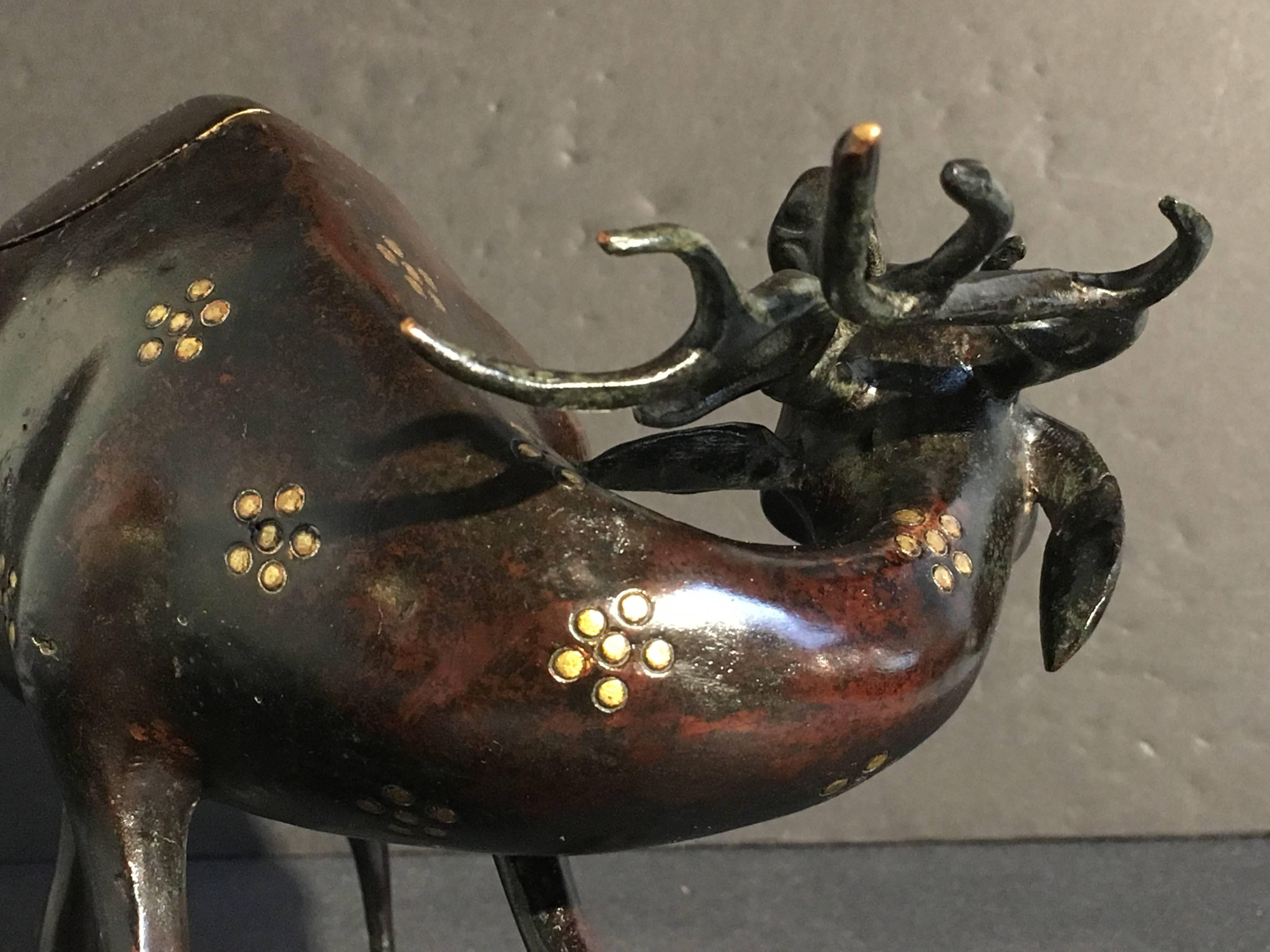 19th Century Japanese Edo Period Deer Form Bronze Censer In Good Condition In Austin, TX
