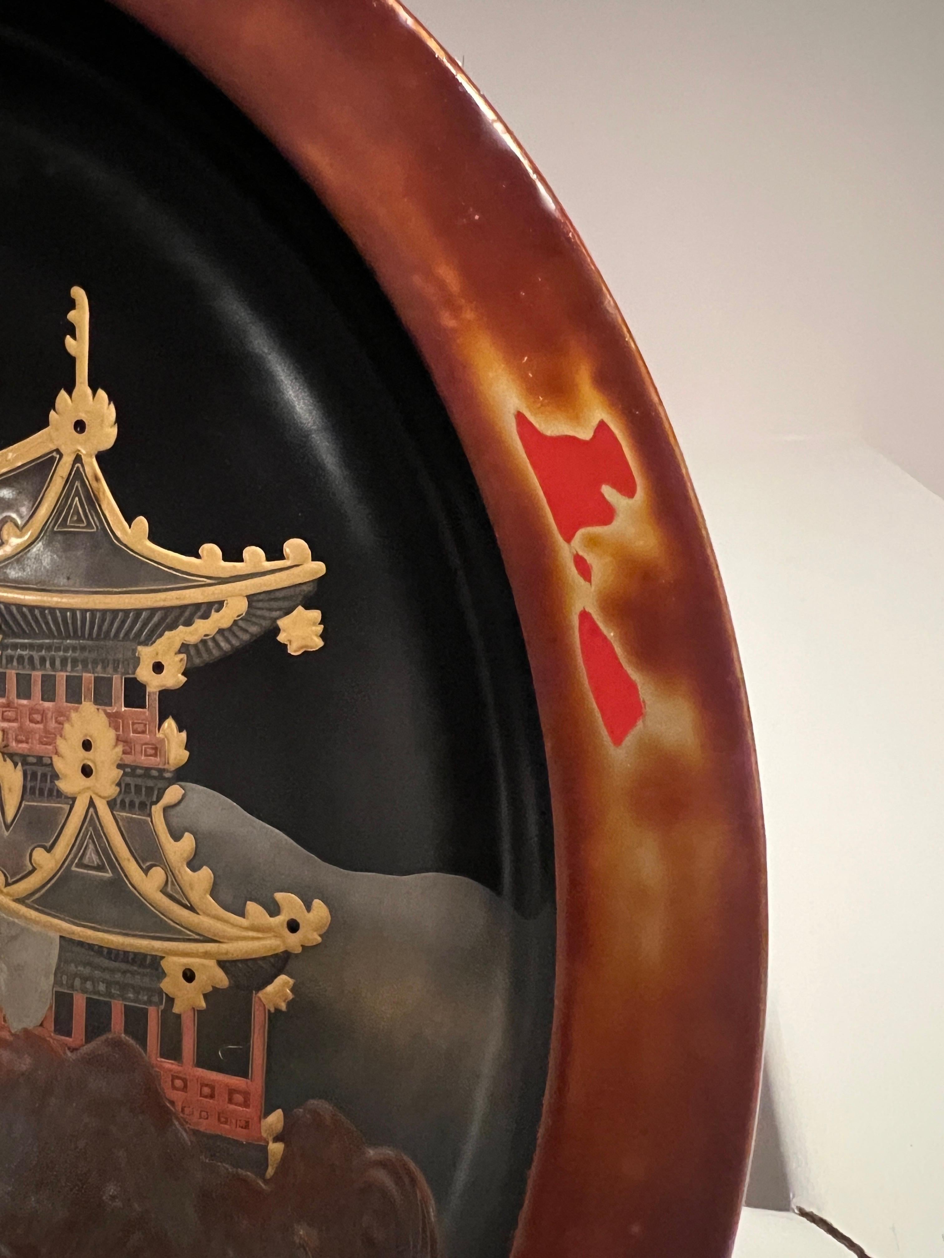 19. Jahrhundert, japanisches Export-Lacktablett Maki-e & Mnt Fuji Pagodende Dekoration  im Angebot 4