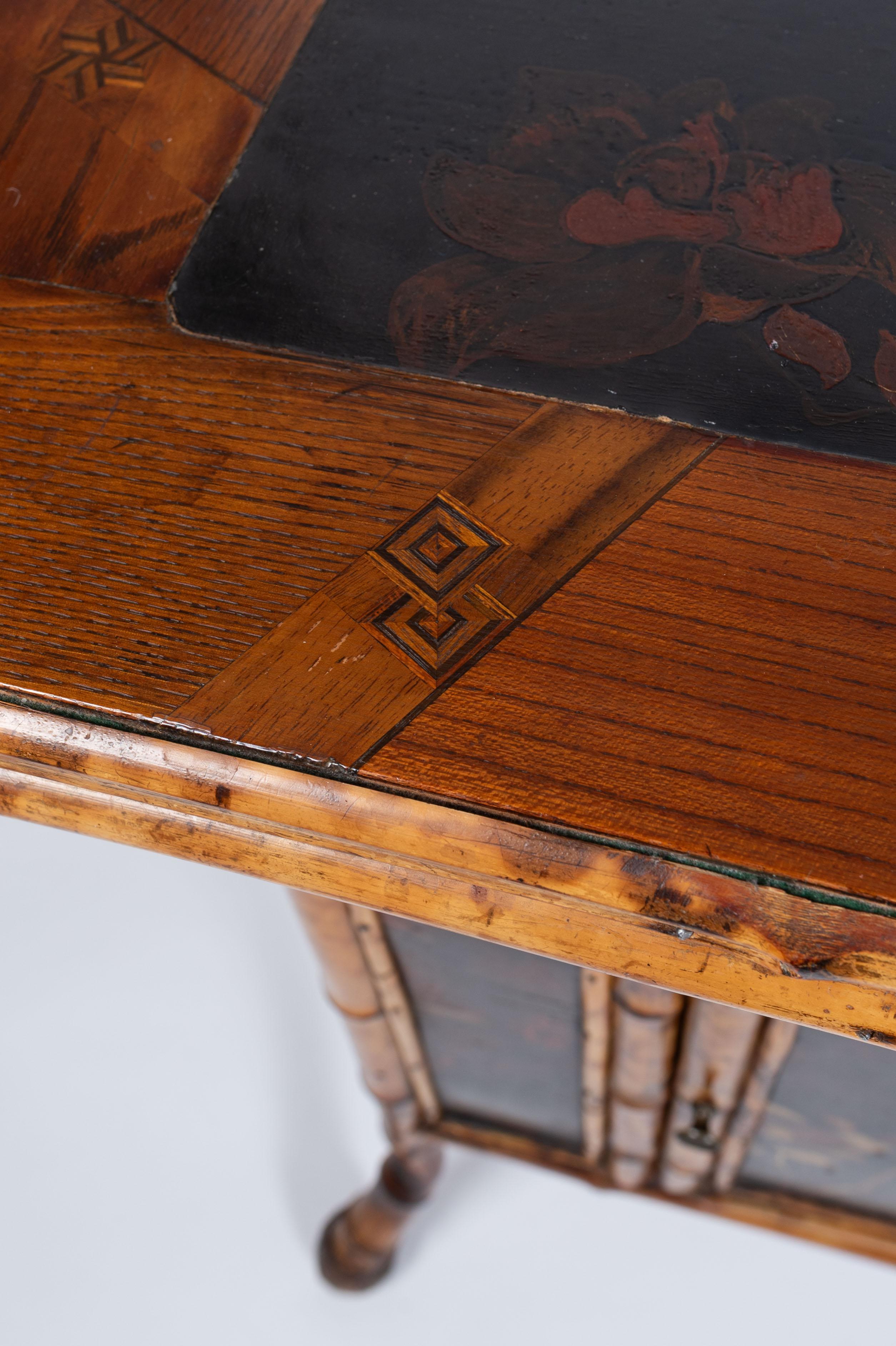 19th century Japanese gaming table with removable and foldable top For Sale 10