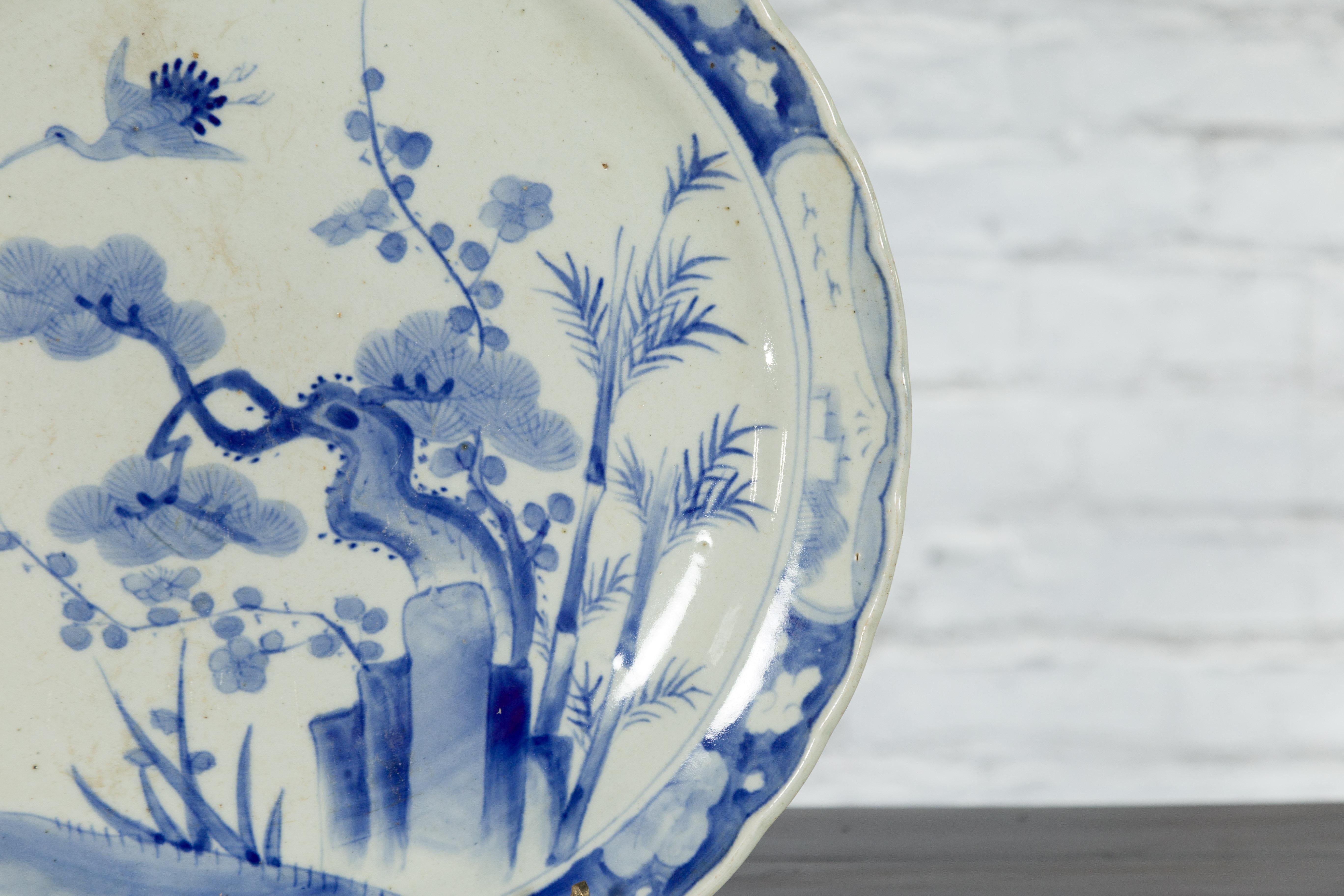 19th Century Japanese Hand-Painted Blue and White Porcelain Charger Plate For Sale 2