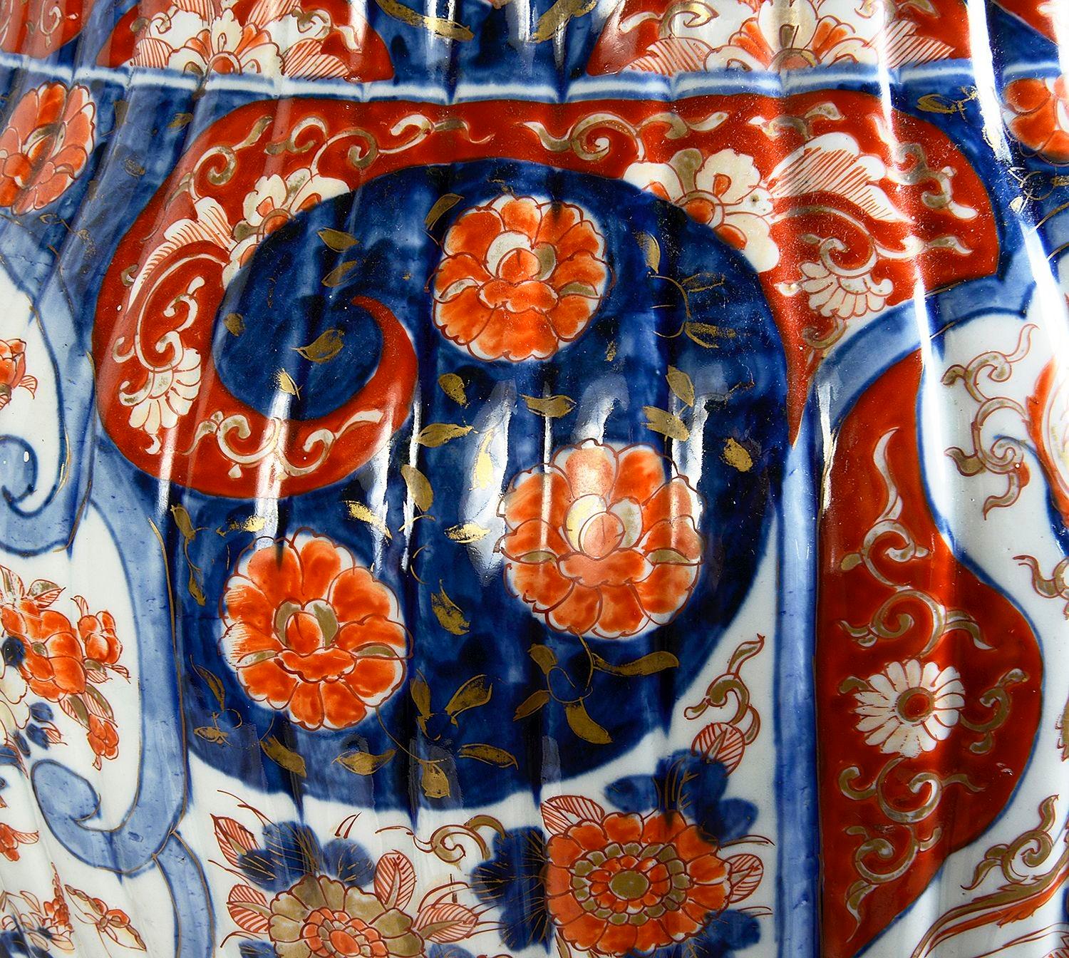 Porcelain 19th Century Japanese Imari jardiniere