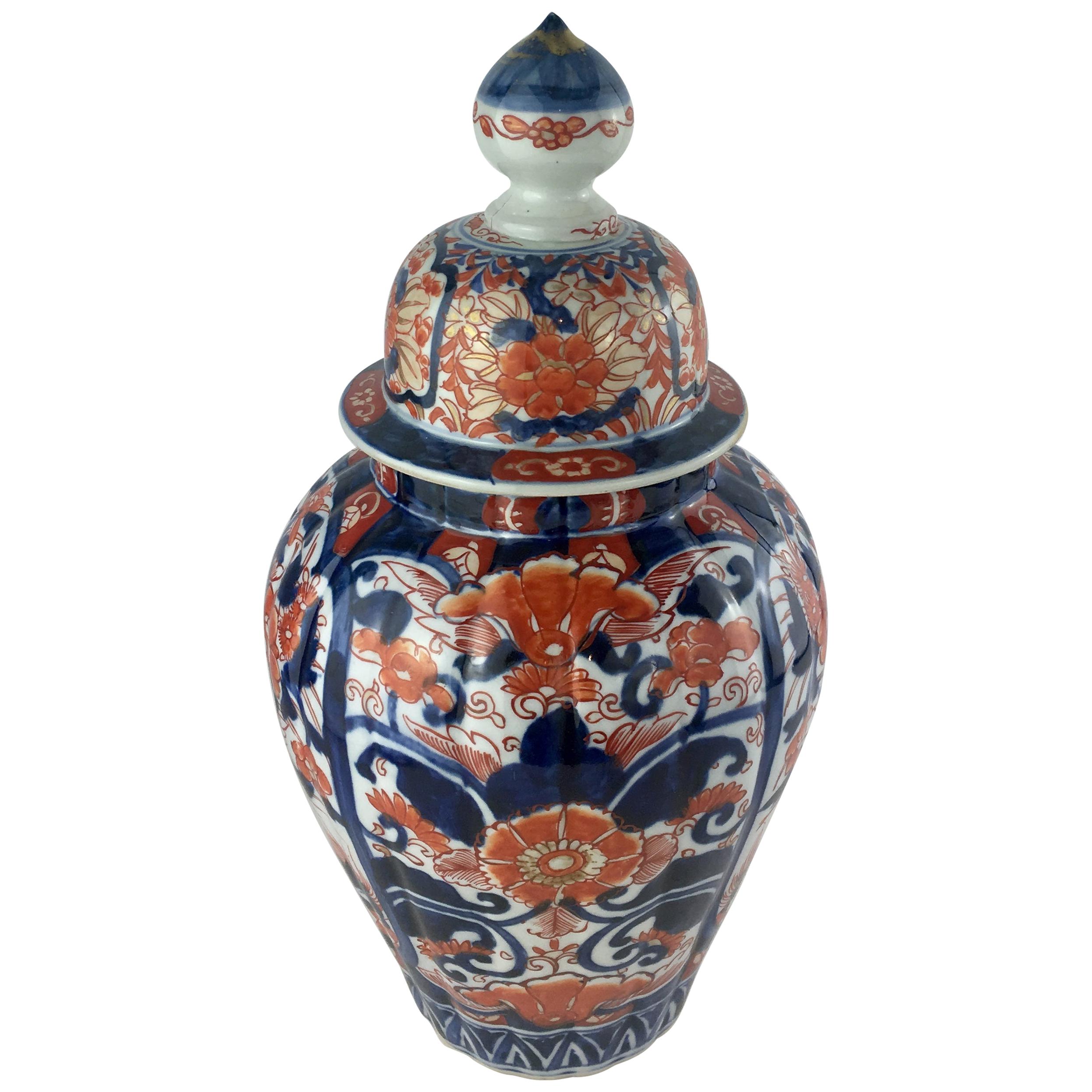 19th Century Japanese Imari Temple Jar and Lid For Sale