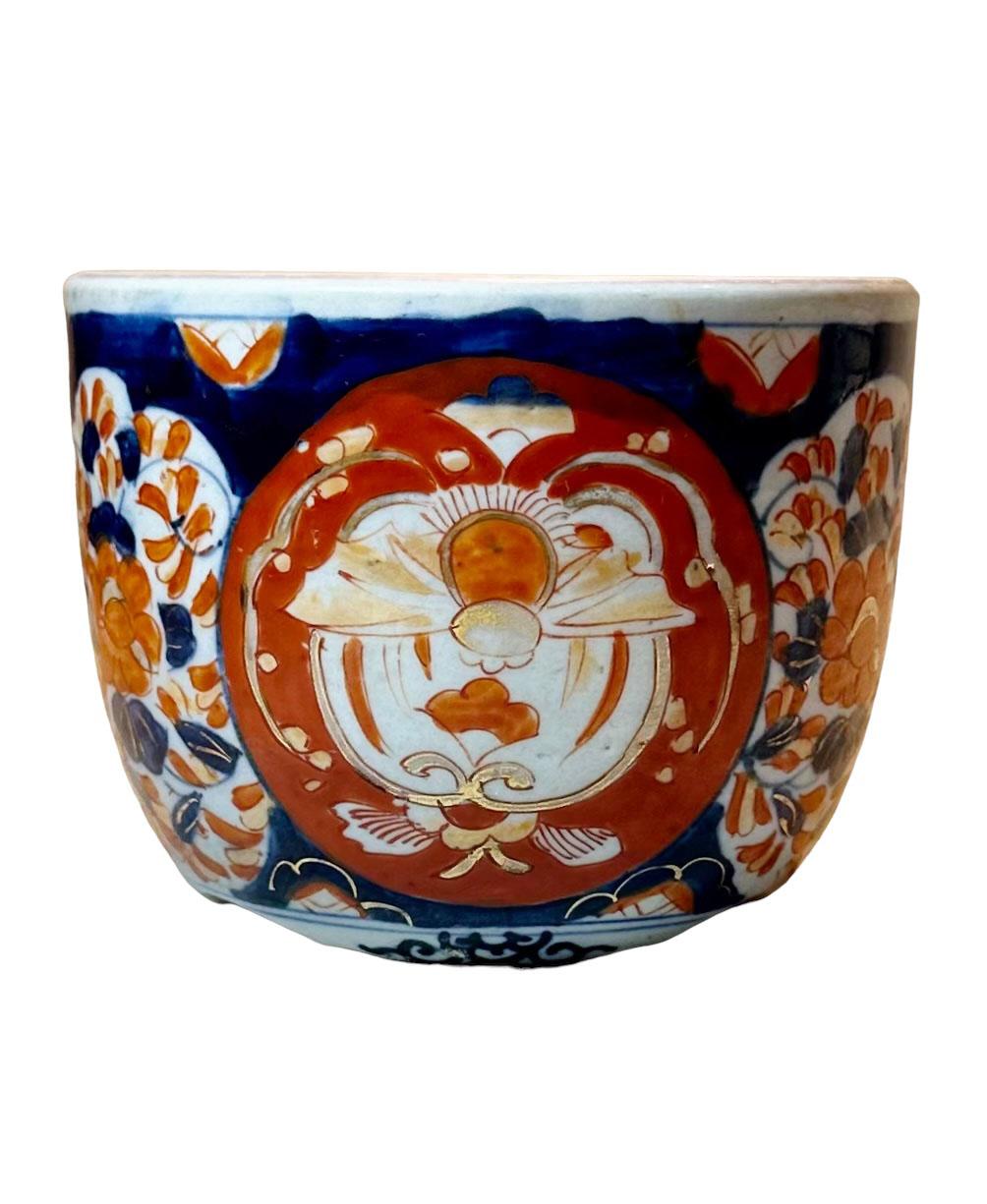 Giapponese Fioriera Imari giapponese del XIX secolo in vendita