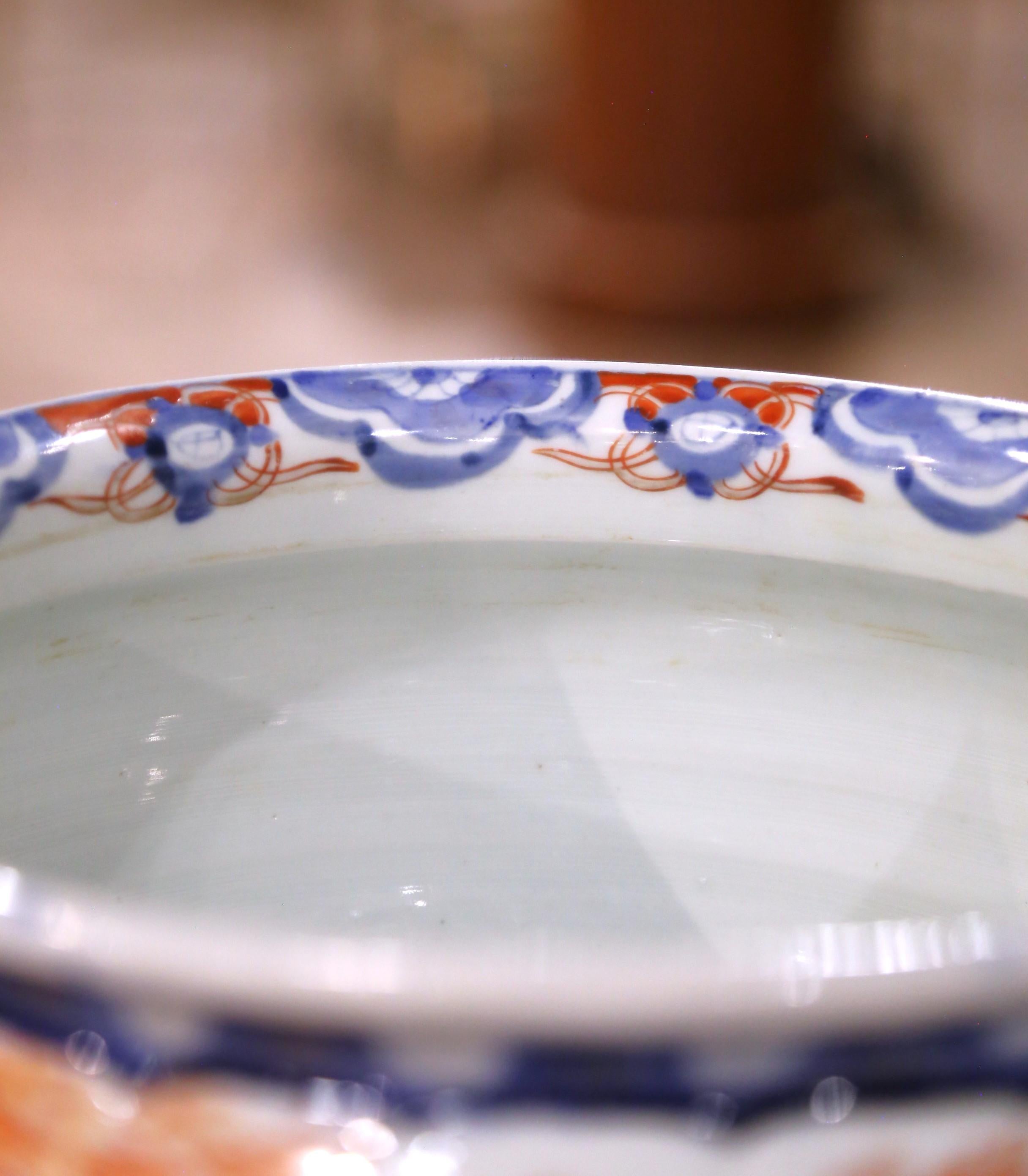 Jardinière en porcelaine Imari japonaise du 19e siècle avec décor floral Excellent état - En vente à Dallas, TX