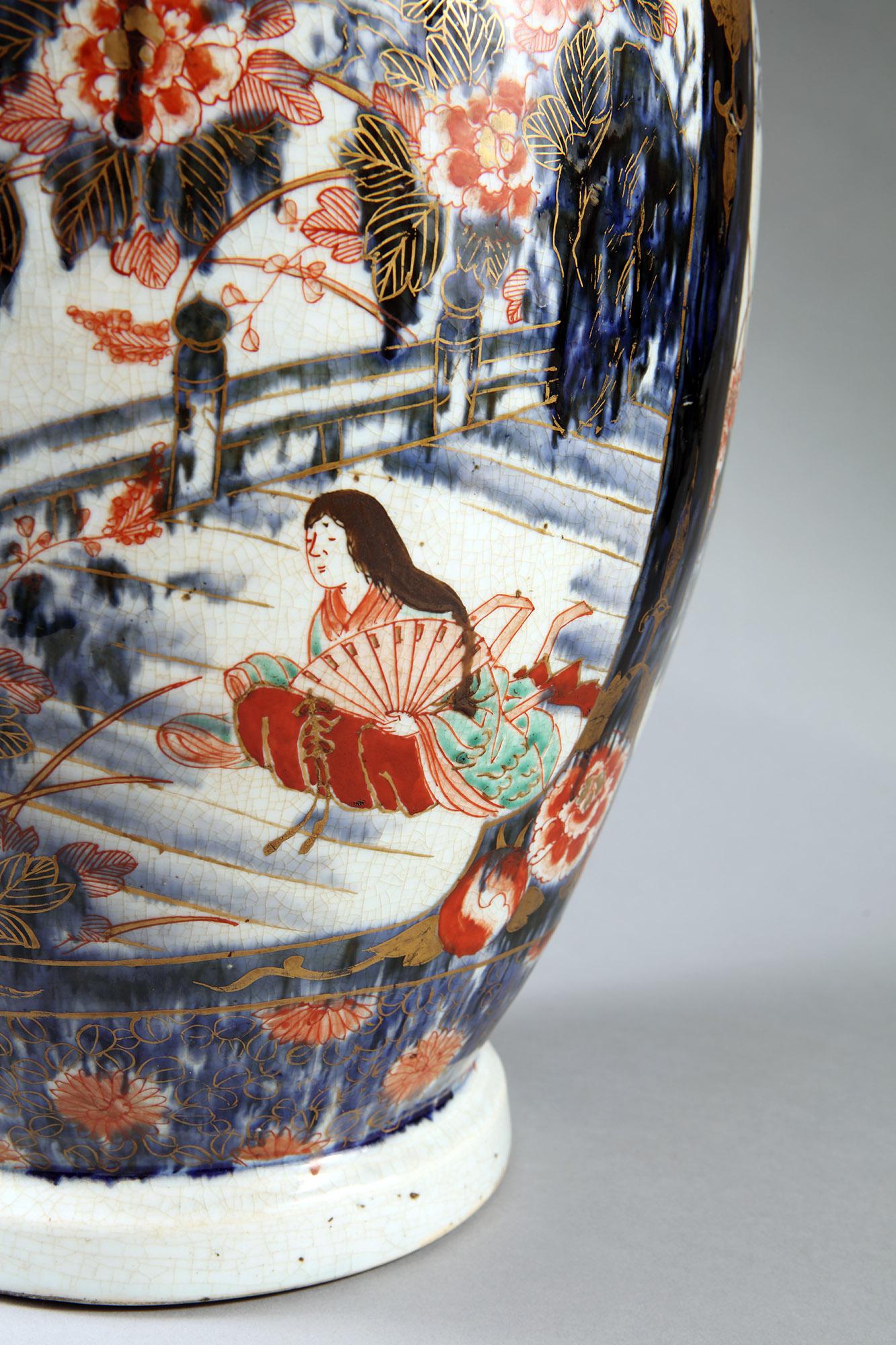 Vaso e coperchio in porcellana Imari Porcelain giapponese del XIX secolo In condizioni buone in vendita a London, by appointment only