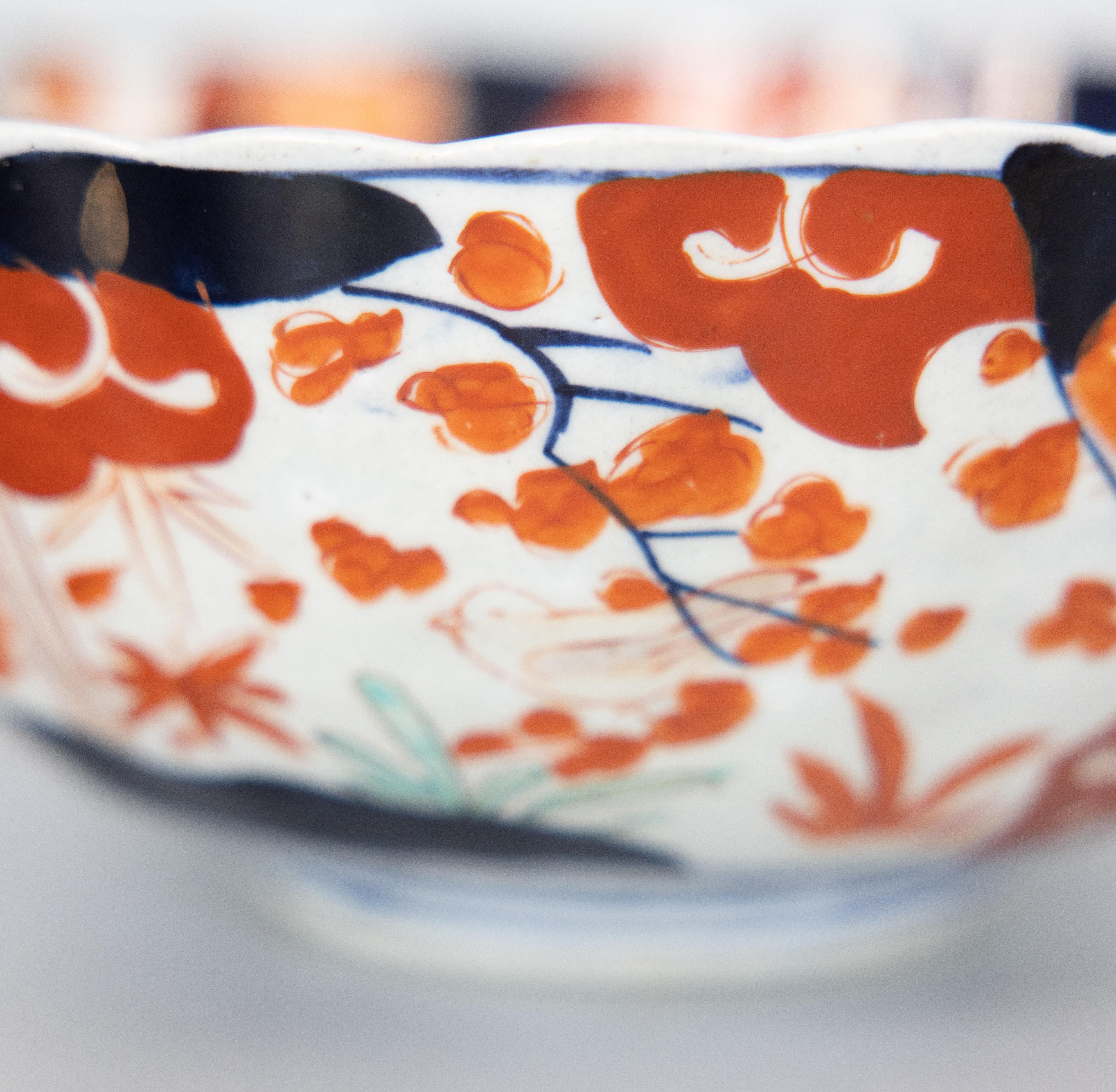 19th Century Japanese Imari Scalloped Punch Bowl Centerpiece 1