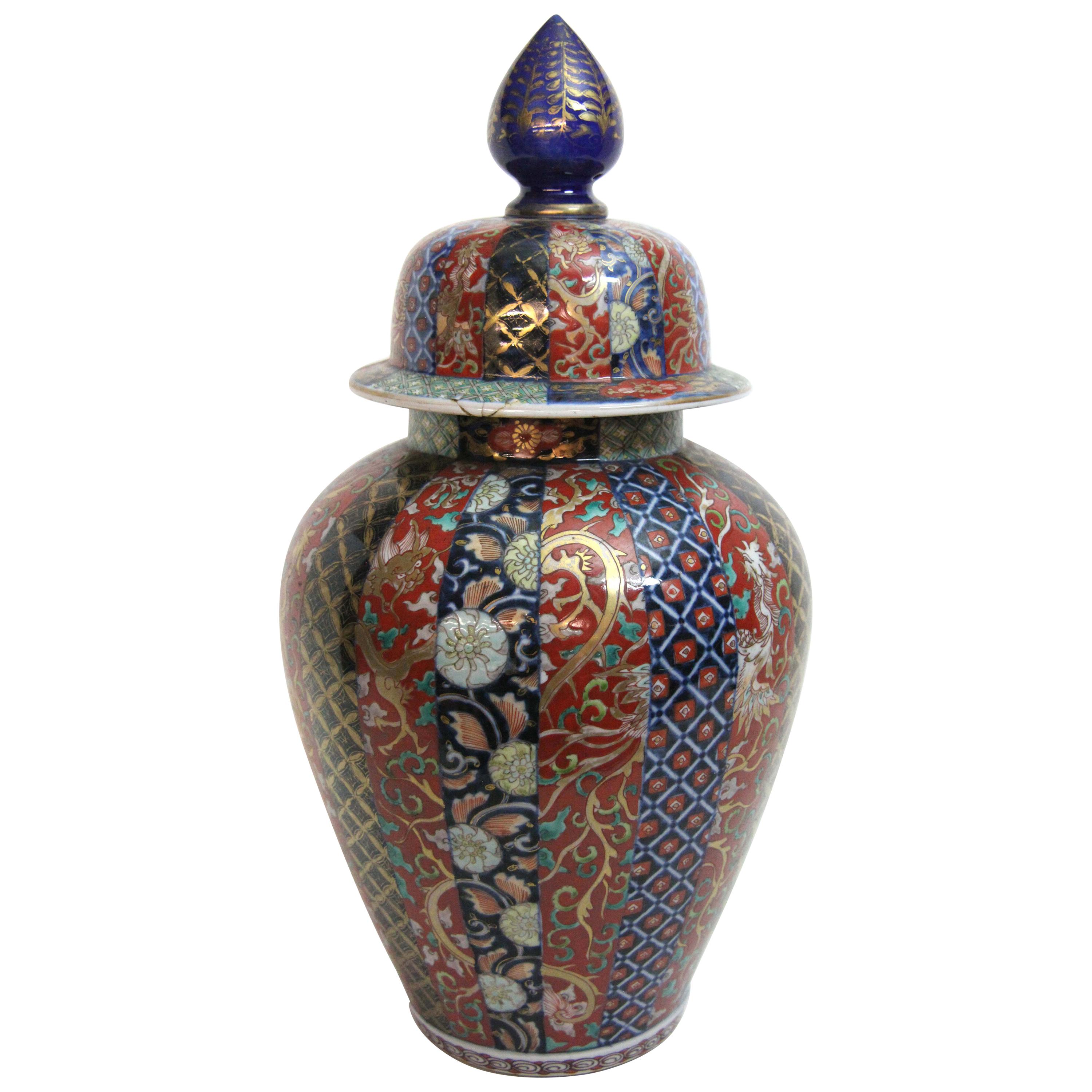 19th Century Japanese Imari Temple Jar and Lid For Sale
