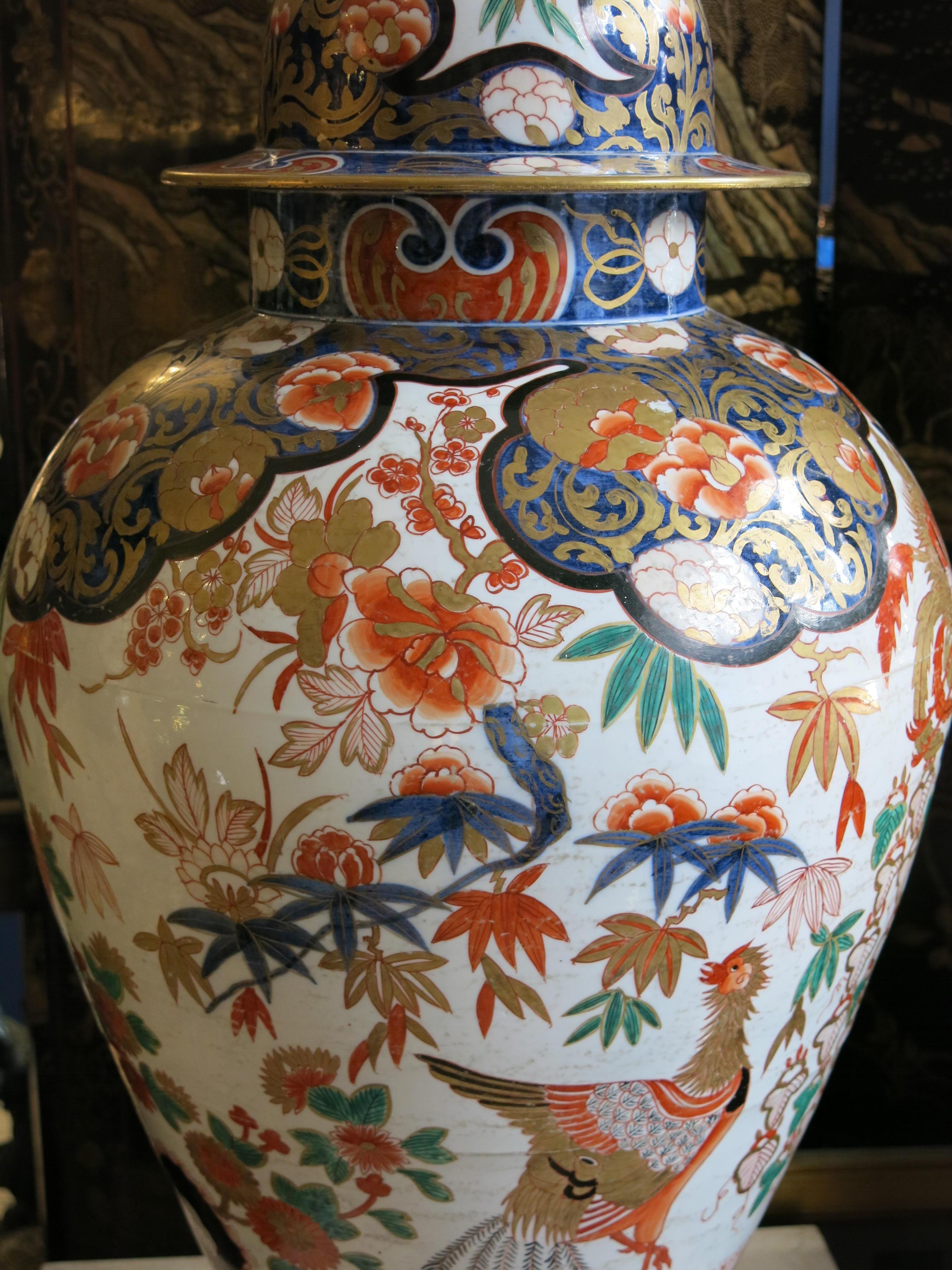 Japonais Vase Imari japonais du 19ème siècle en vente