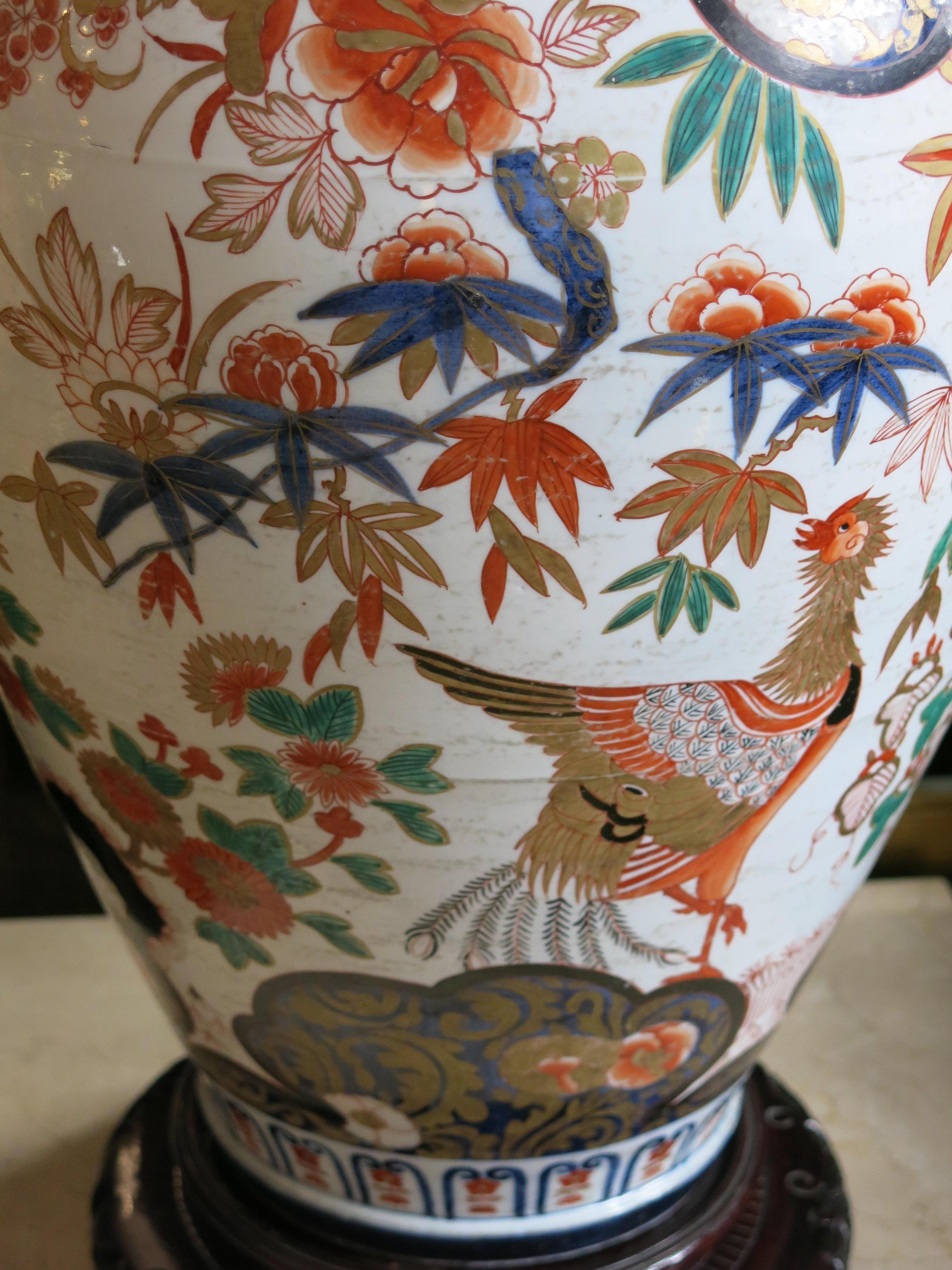 19th Century Japanese Imari Vase For Sale 5