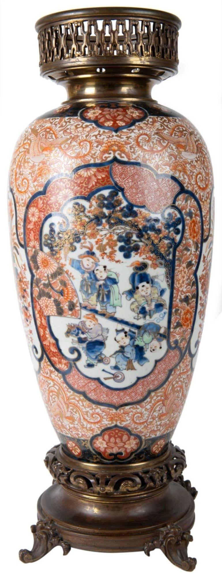 19th Century Japanese Imari Vase or Lamp In Good Condition For Sale In Brighton, Sussex