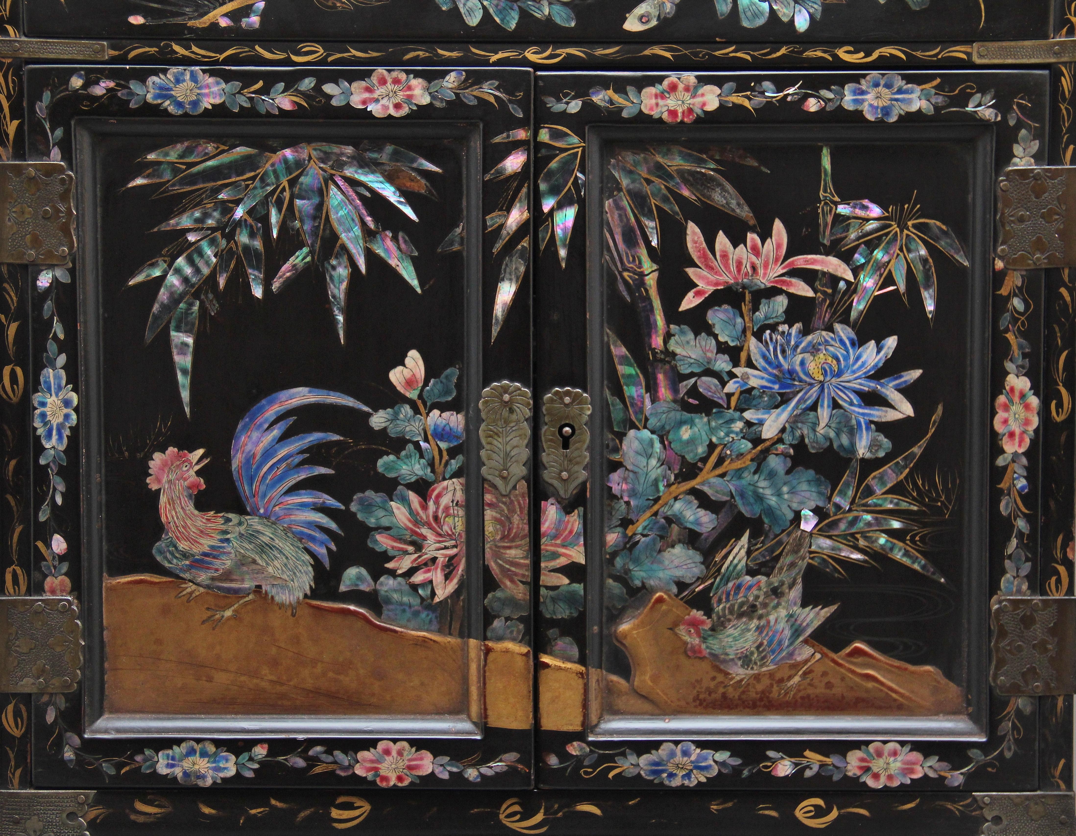 19th Century Japanese Inlaid Table Top Cabinet on Stand 5
