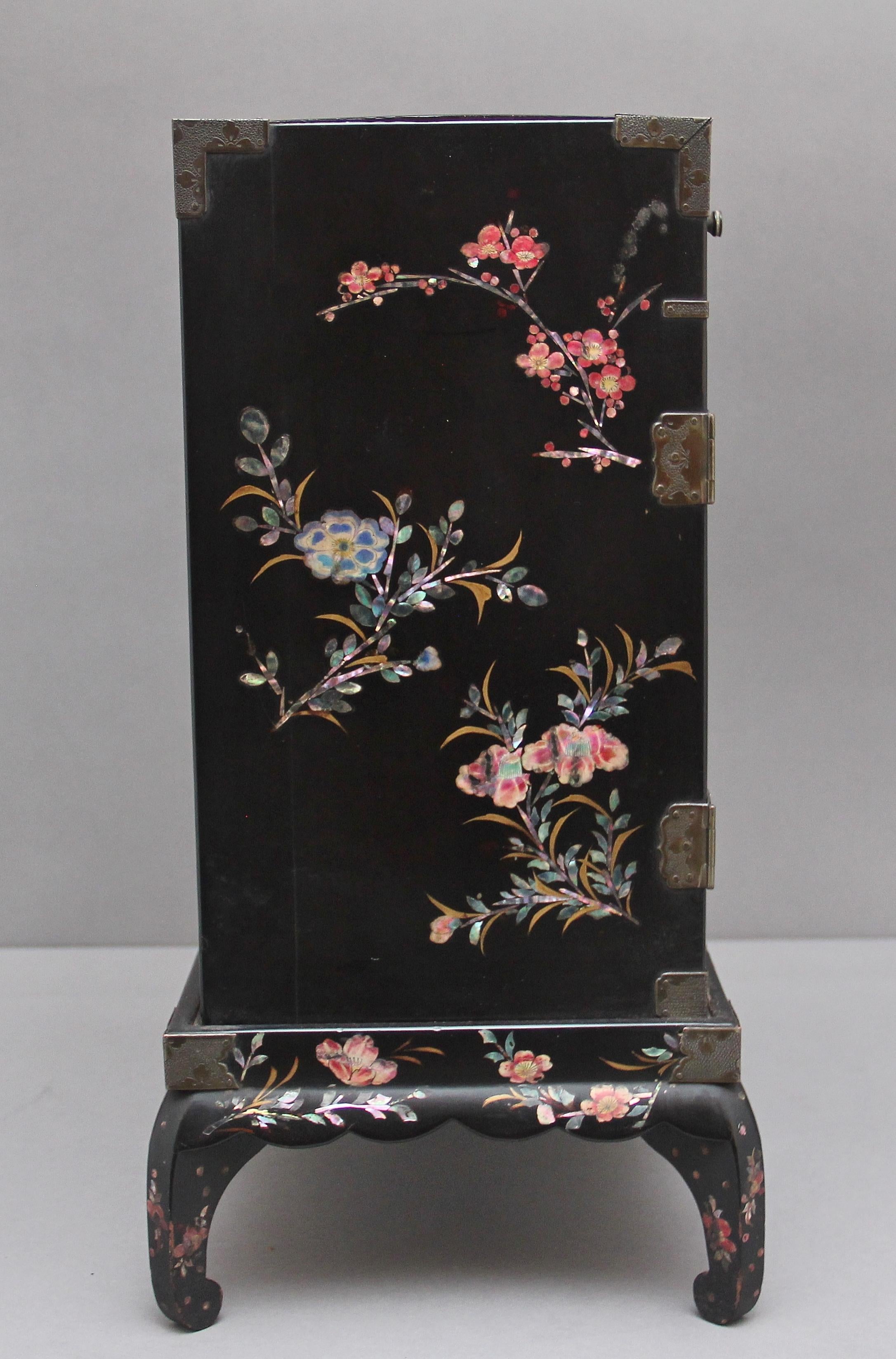 Hardwood 19th Century Japanese Inlaid Table Top Cabinet on Stand