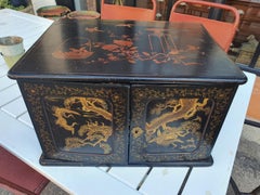 19th Century Japanese Jewelry Box in Lacquer Decor with Birds