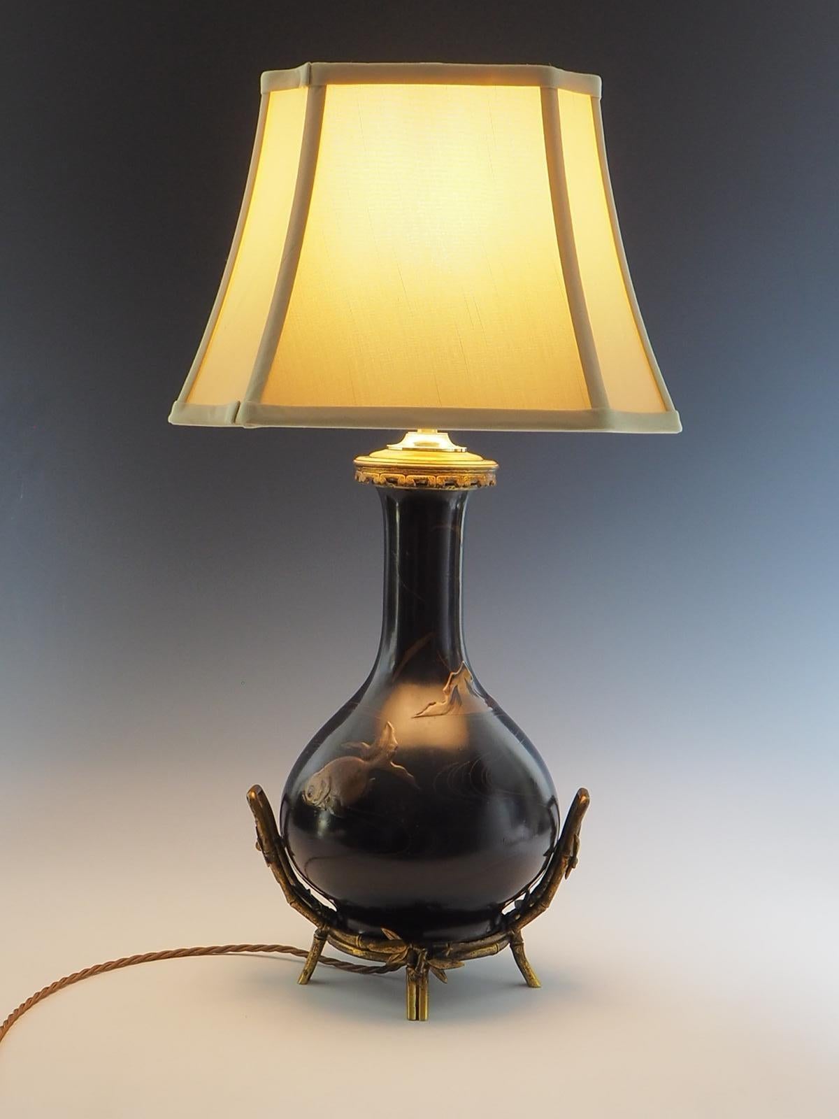 19th Century Japanese Laquered Porcelain Table Lamp For Sale 2