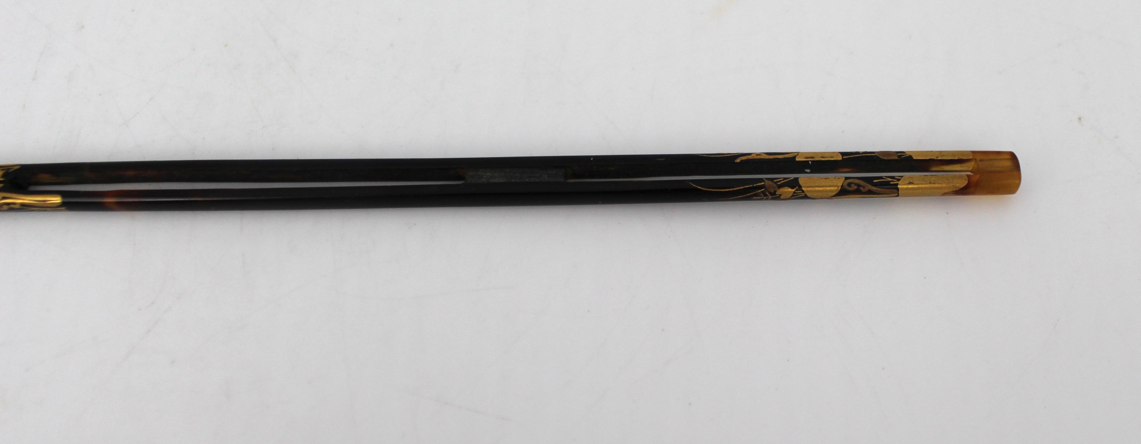 Set d'ornements de cheveux japonais Makie Kushi et Kanzashi du 19e siècle en vente 2