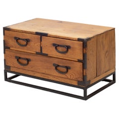 19th Century Japanese Meiji Era Tansu Clothing Chest On Iron Stand