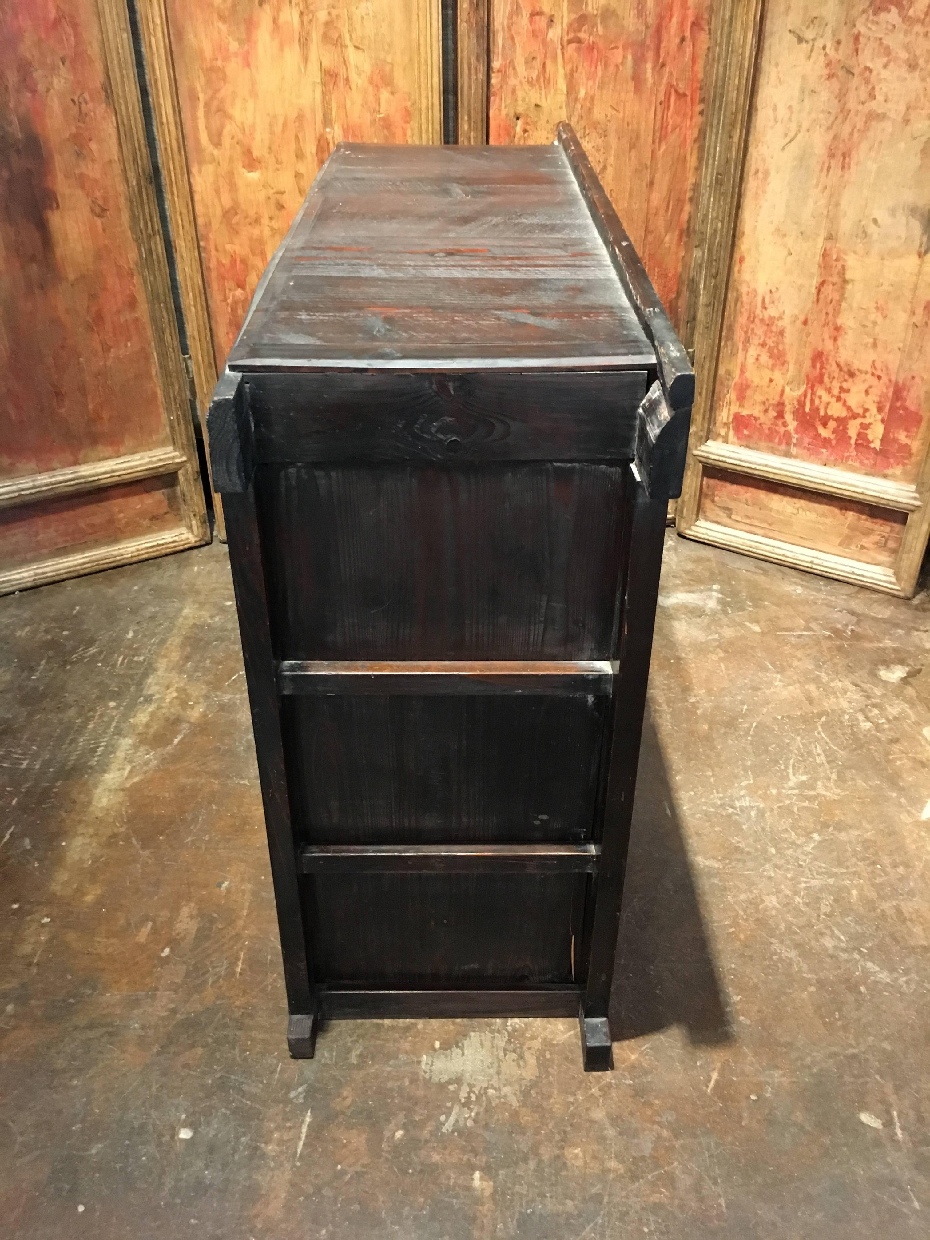 19th Century Japanese Meiji Period Mizuya Tansu Kitchen Cabinet In Good Condition In Austin, TX