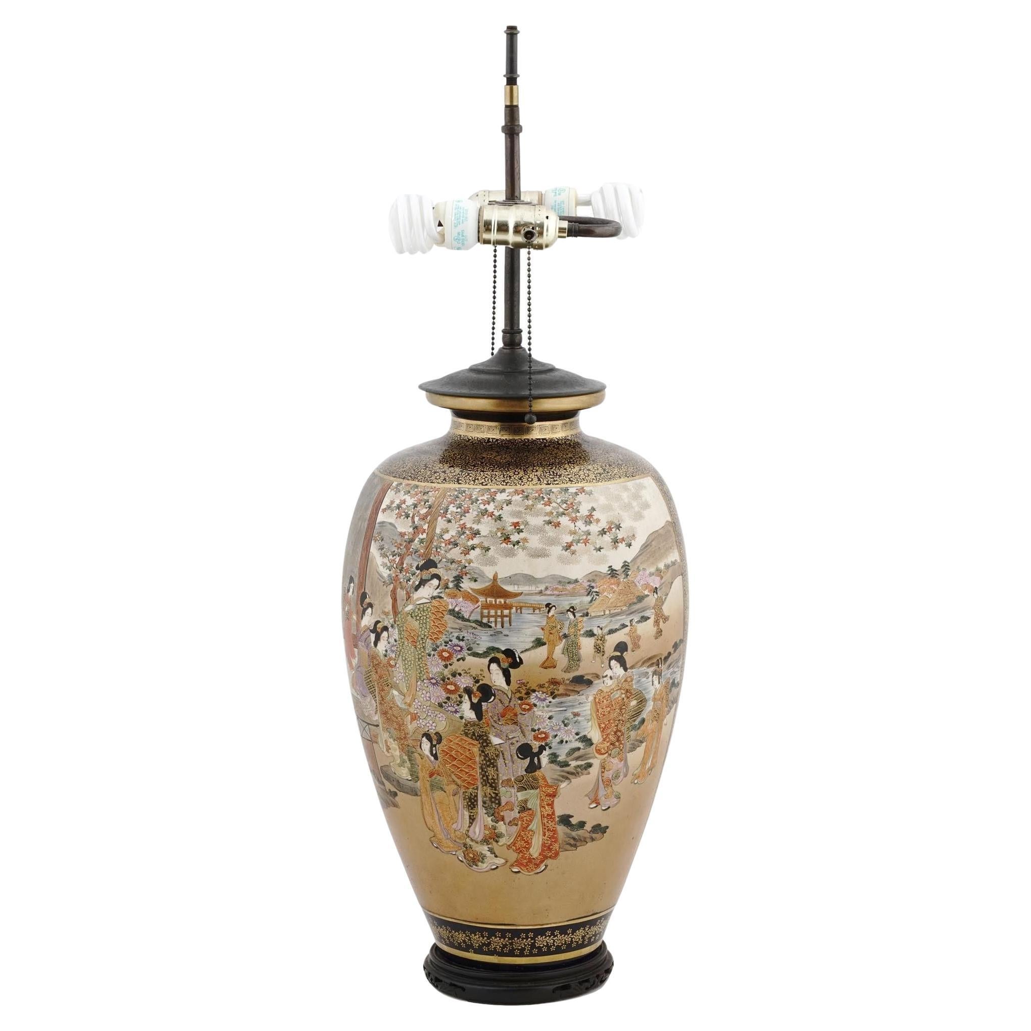 Japanische Satsuma-Vase aus der Meiji-Zeit, 19. Jahrhundert, als Tischlampe montiert im Angebot