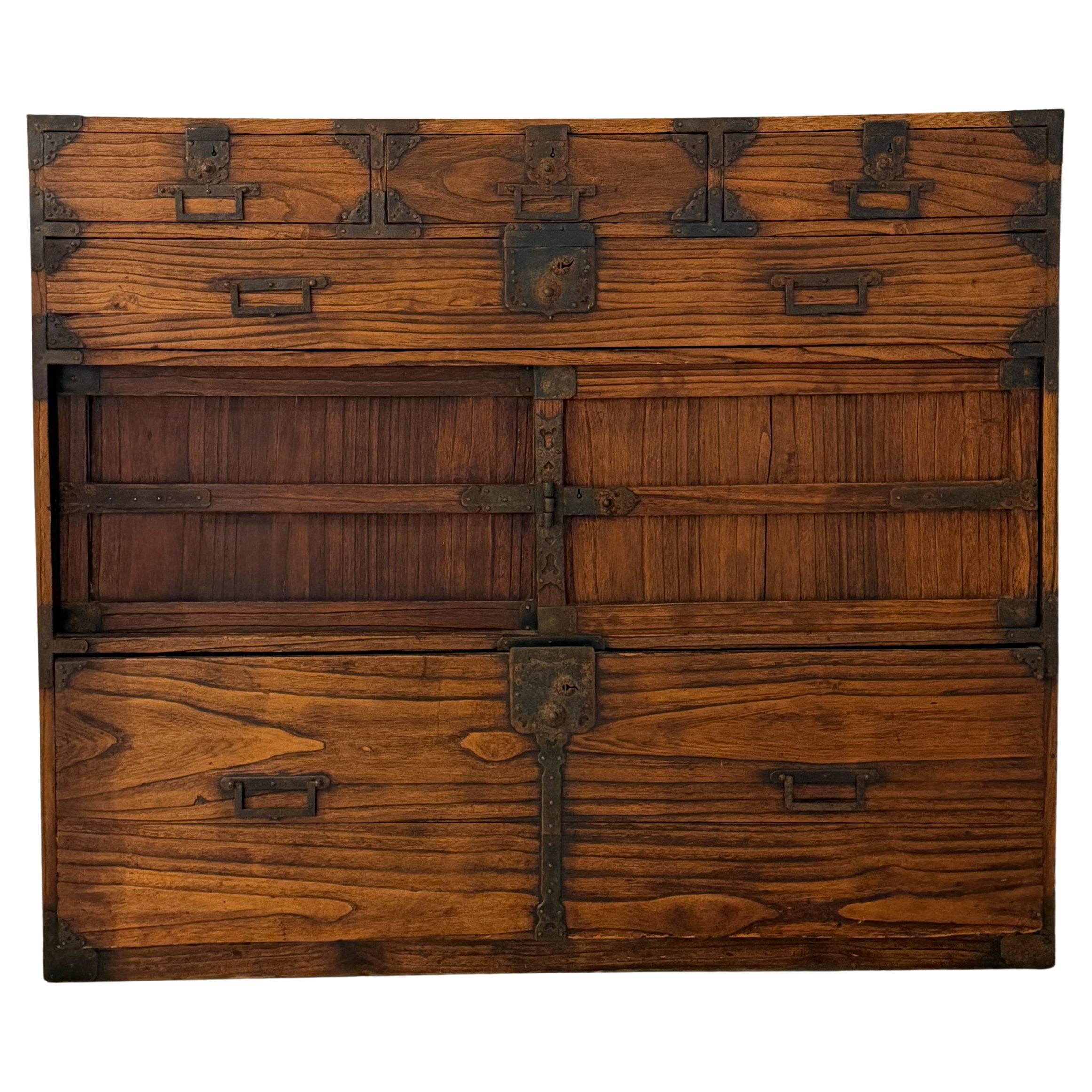 19th Century Japanese Meiju Period Chestnut Tansu Chest with Hand-forged iron For Sale