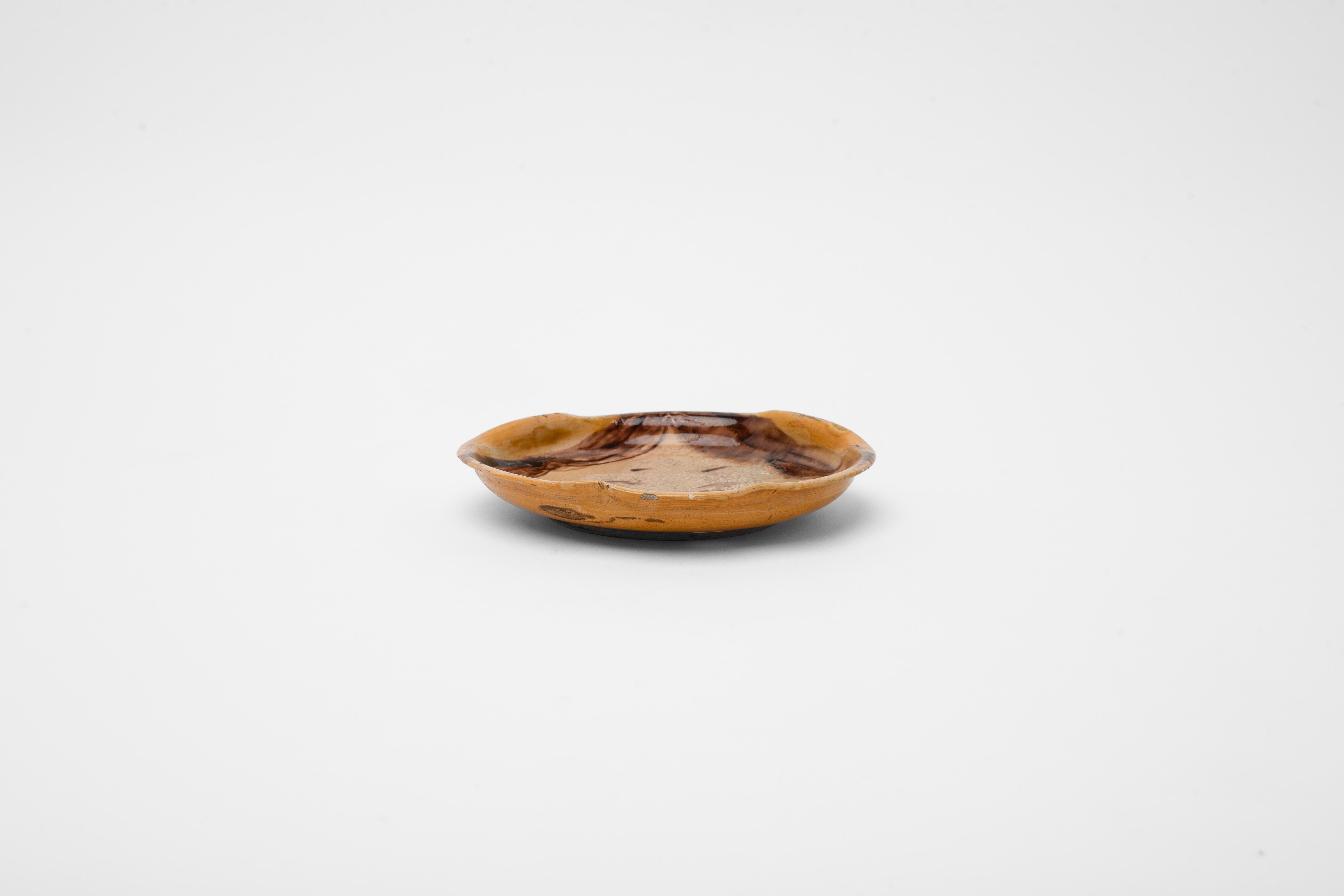 Japanischer Okame (Otafuku)-Keramikteller aus dem 19. Jahrhundert 2