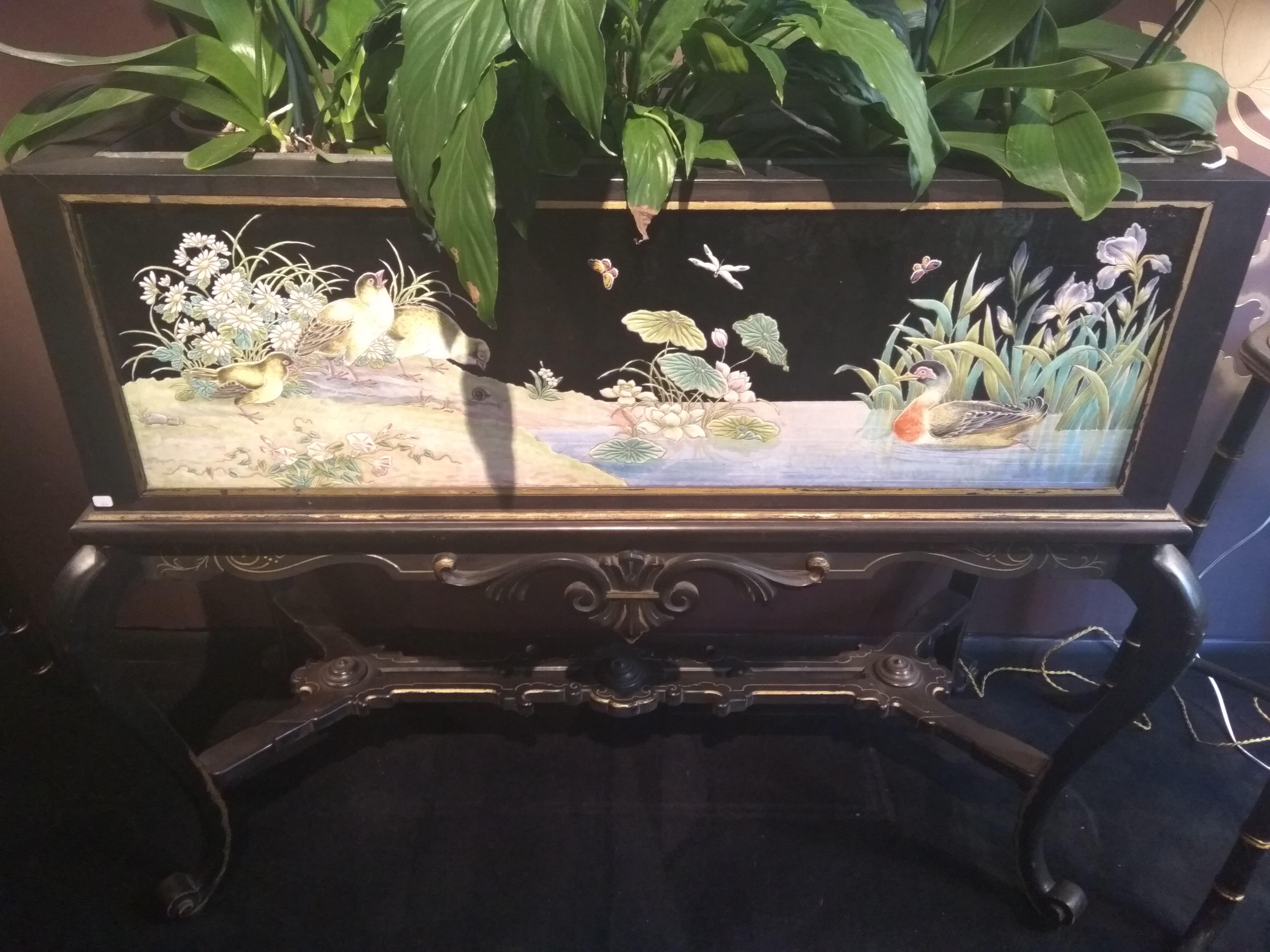 Japonisme 19th Century Japanese Planter in Wood and Lacquer, Eugène Collinot For Sale