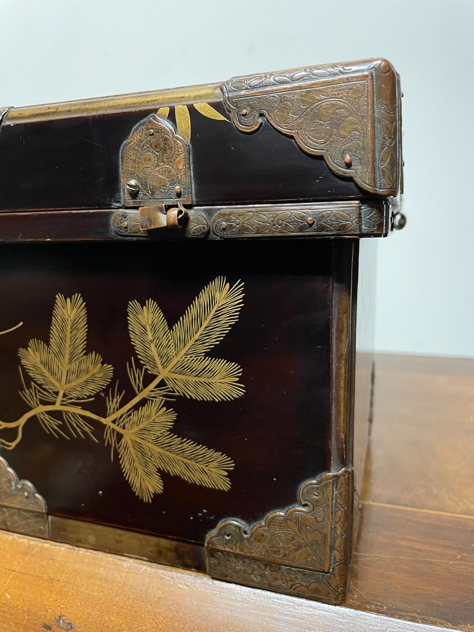19th Century Japanese Plum Lacquer and Gilt Box with Etched Copper Mounts 6