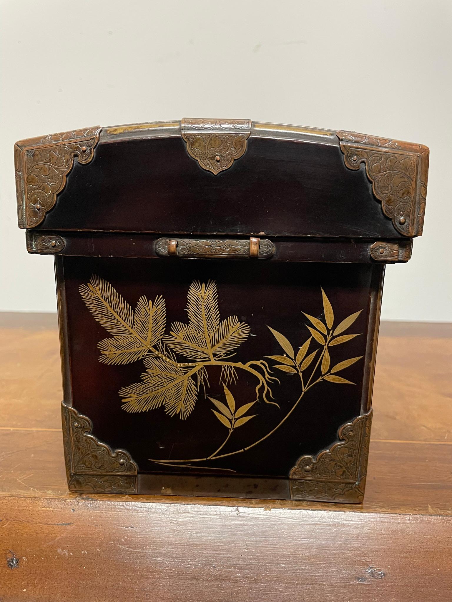 19th Century Japanese Plum Lacquer and Gilt Box with Etched Copper Mounts 9