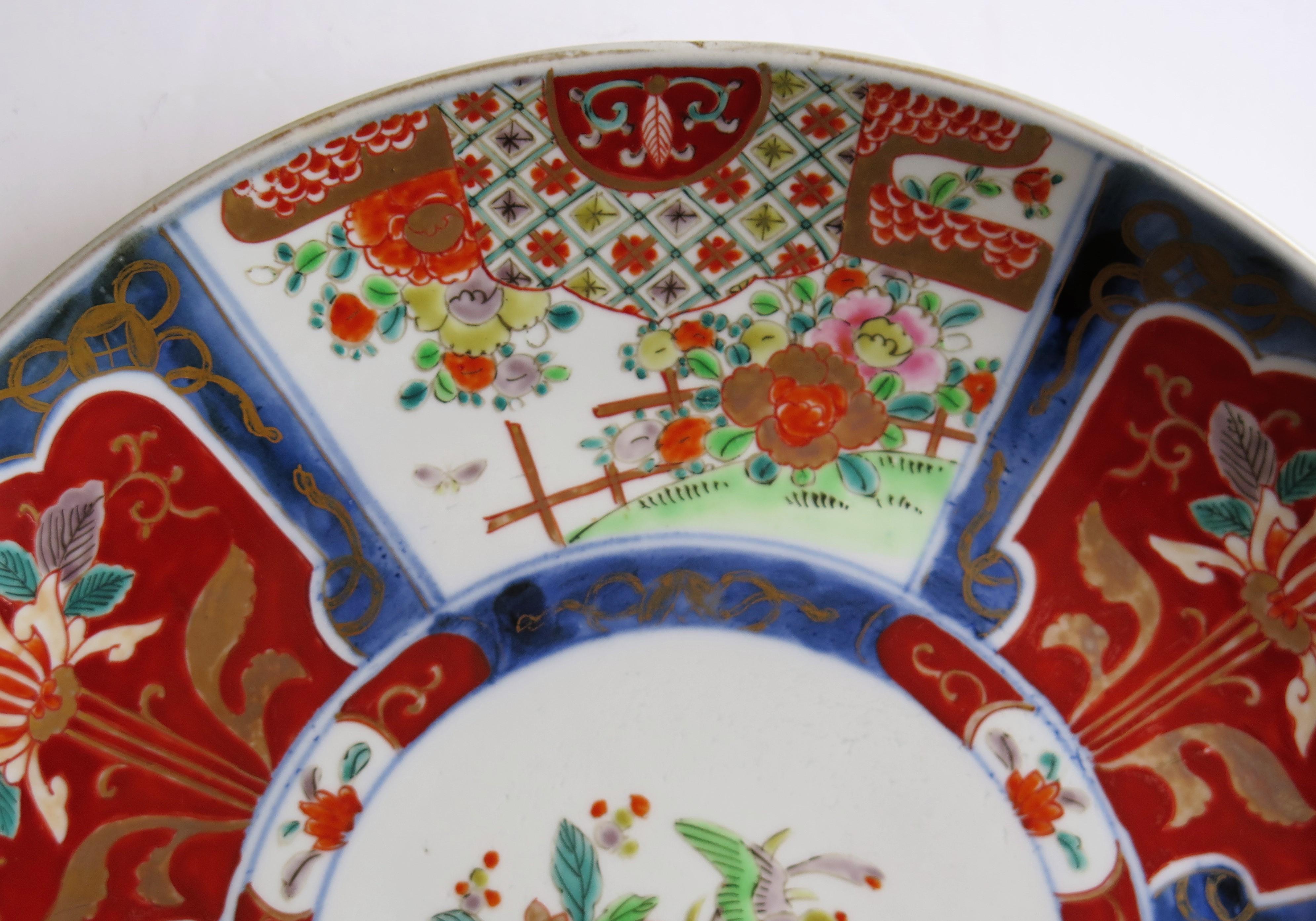 Japanese Porcelain Charger finely Hand Painted, Meiji Period circa 1880 For Sale 6