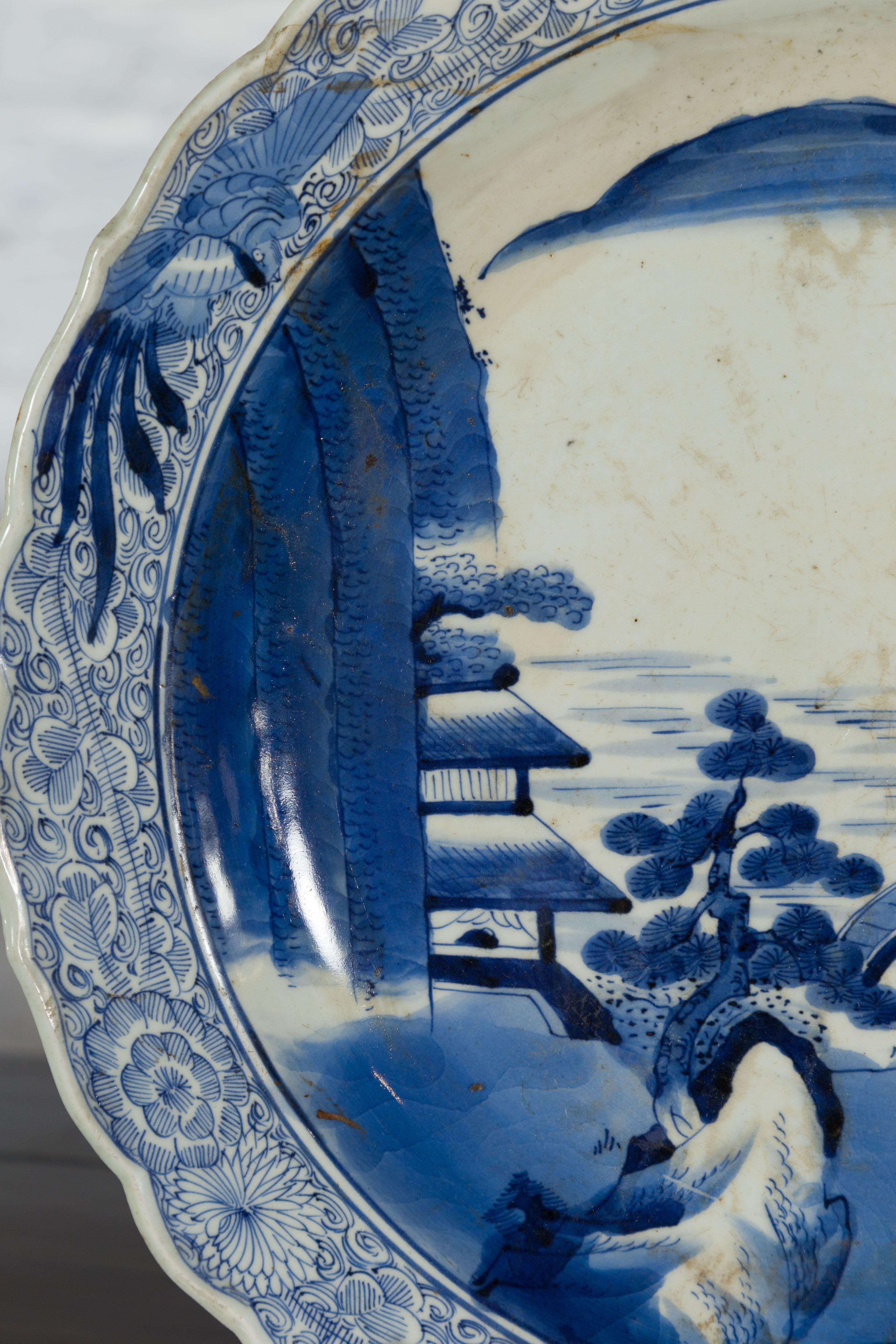 19th Century Japanese Porcelain Imari Plate with Painted Blue and White Décor For Sale 12