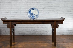 19th Century Japanese Porcelain Imari Plate with Painted Blue and White Décor