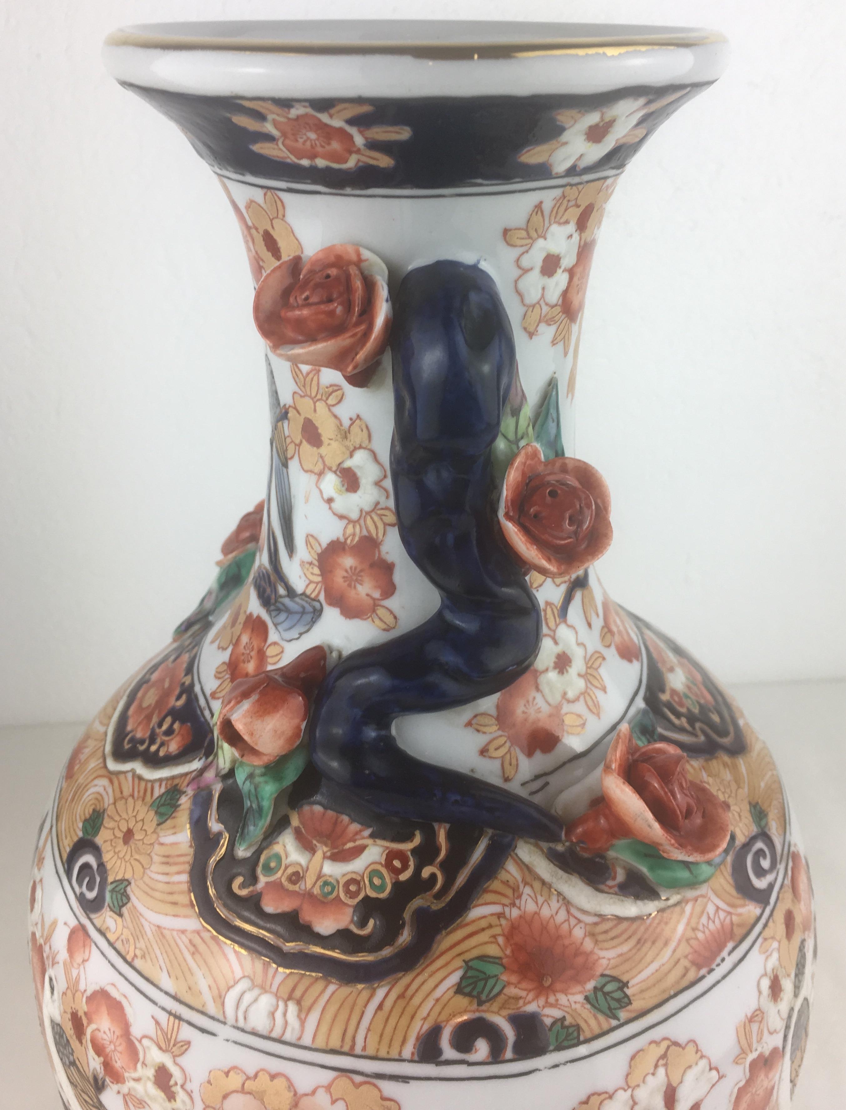 19th Century Japanese Porcelain Imari Vase with Polychrome Decor  6