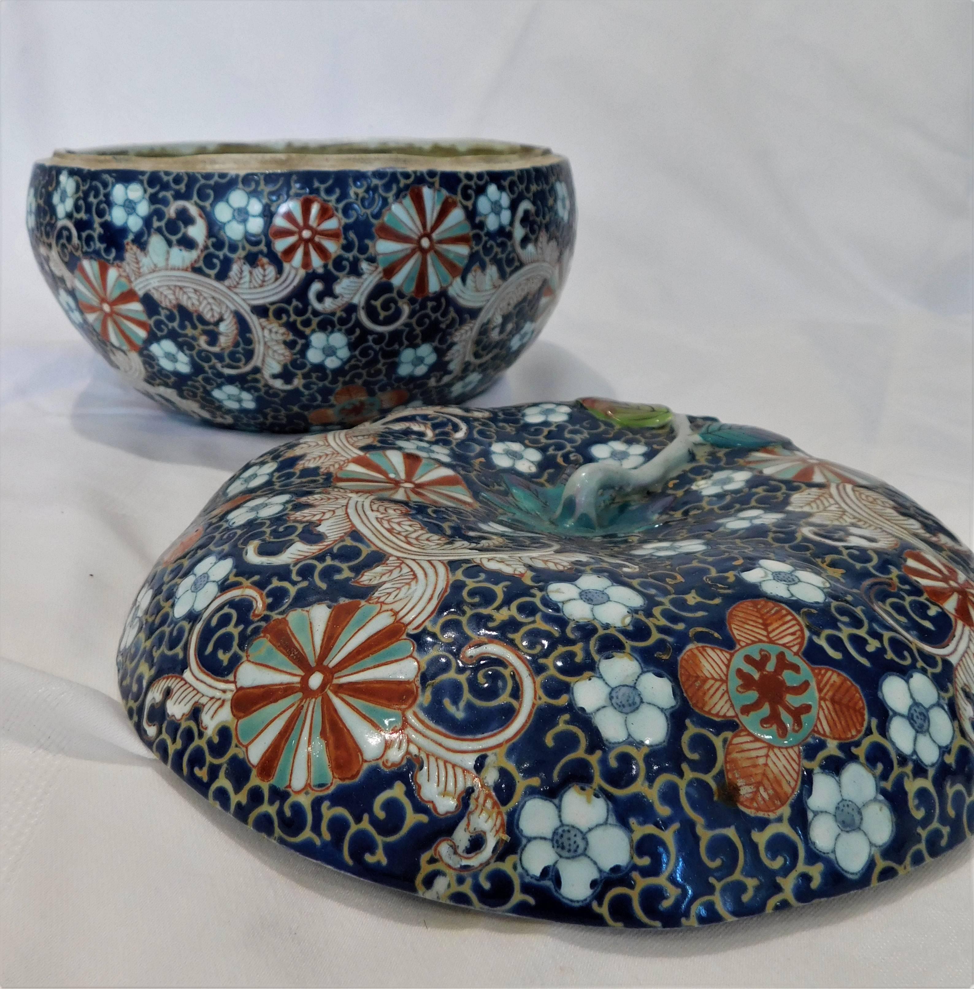 19th Century Japanese Porcelain Lidded Floral Bowl 1