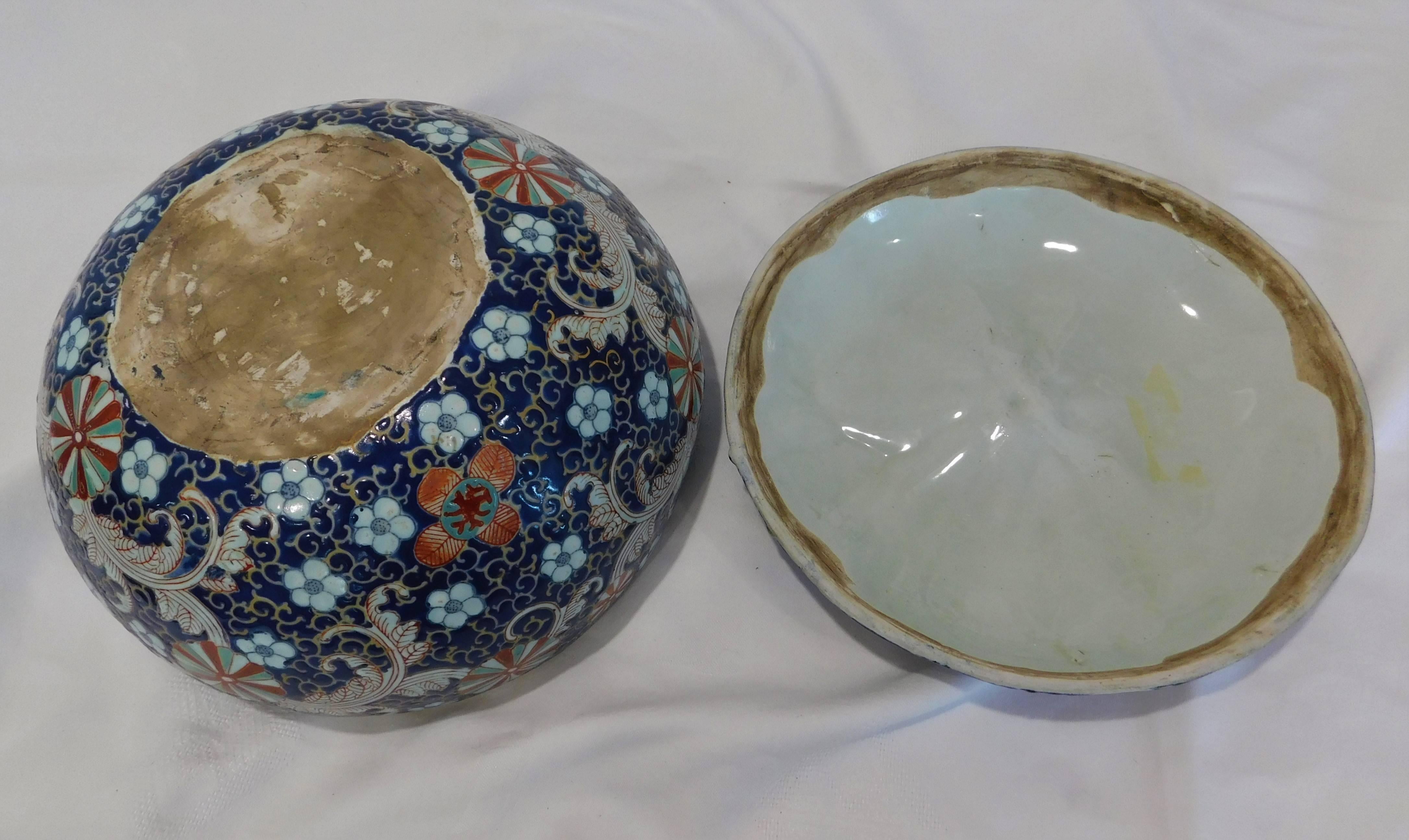 19th Century Japanese Porcelain Lidded Floral Bowl 3