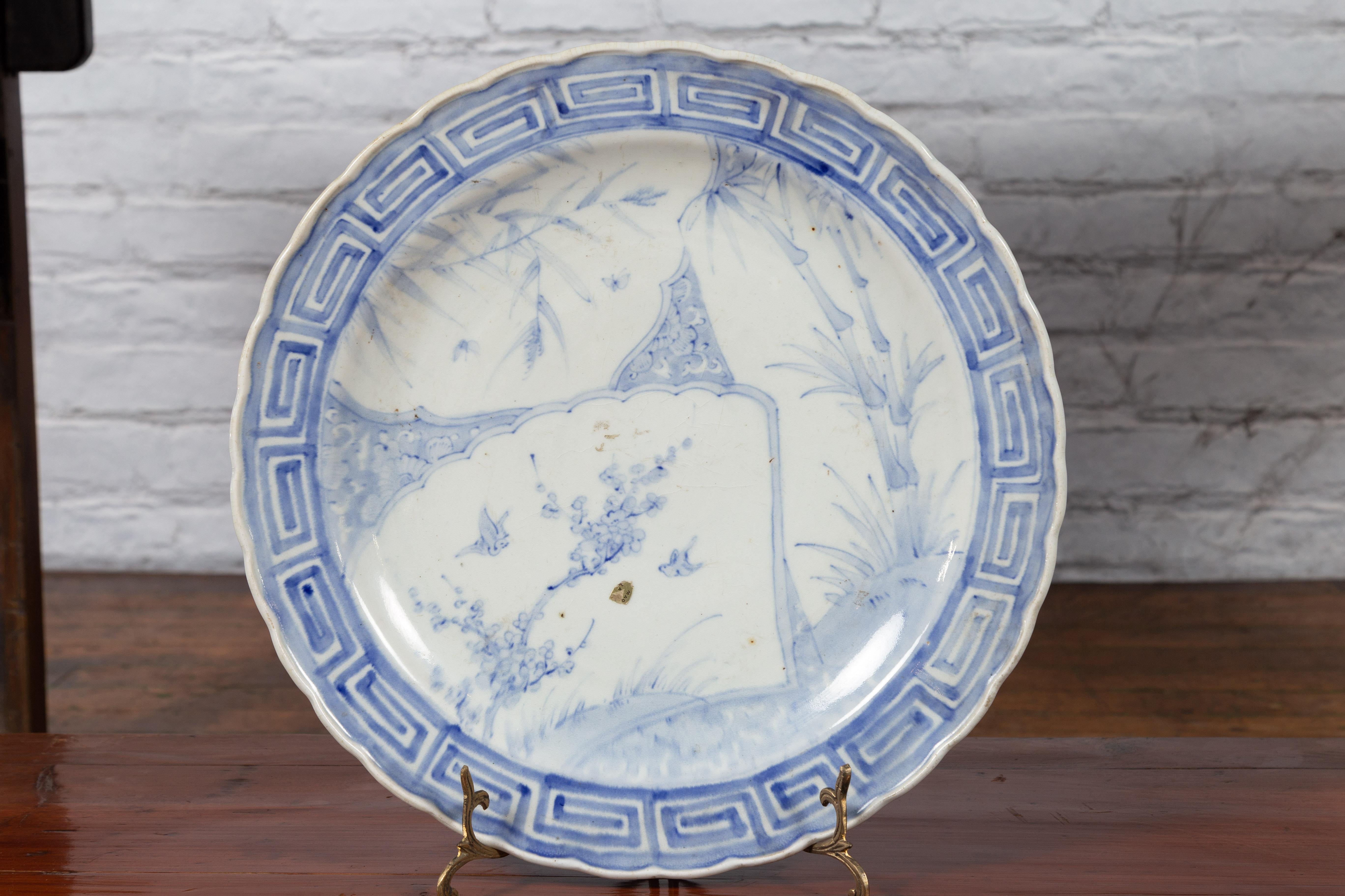 19th Century Japanese Porcelain Plate with Blue and White Bird and Bamboo Motifs For Sale 4