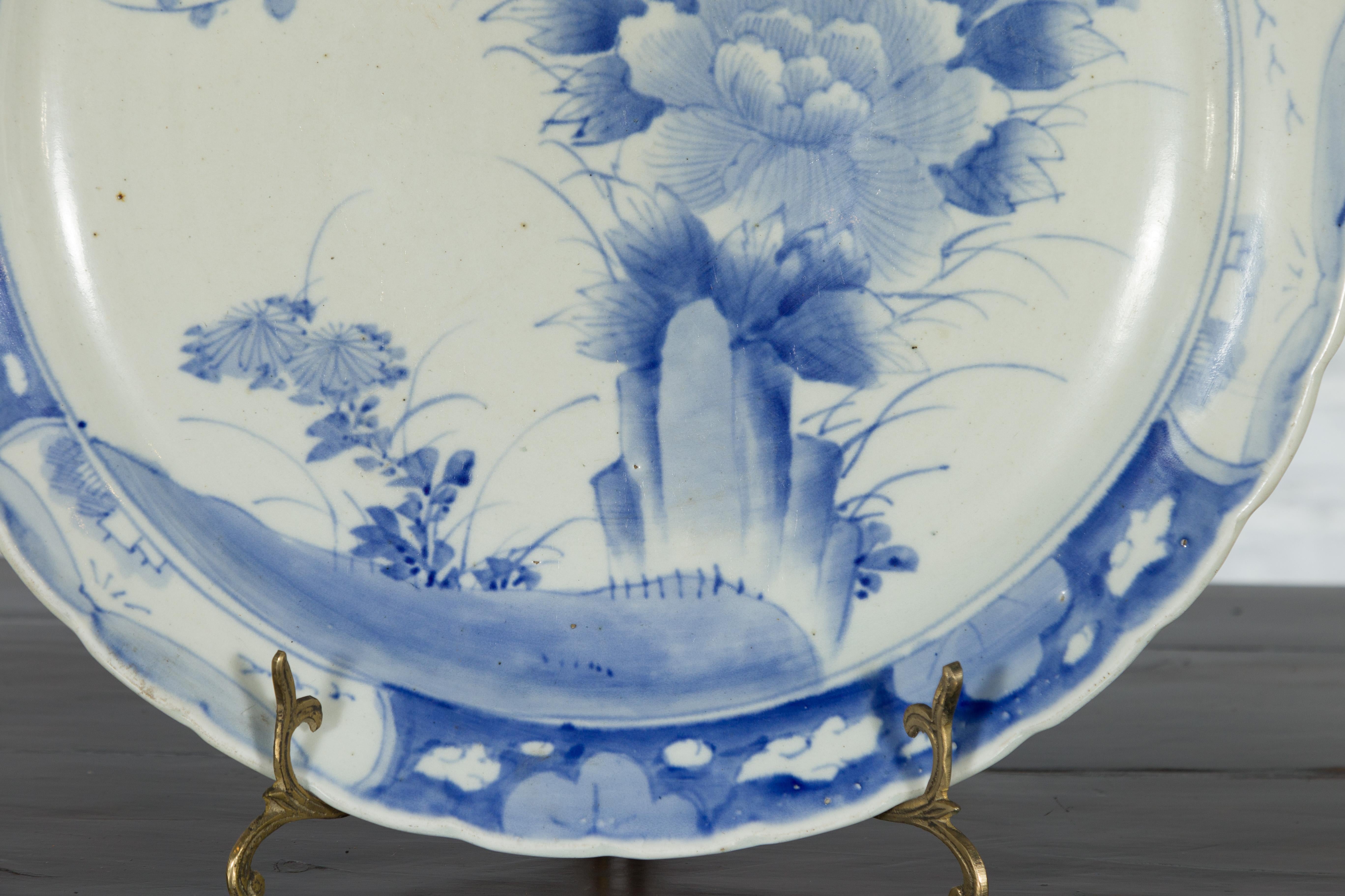 19th Century Japanese Porcelain Plate with Painted Blue and White Tree Décor For Sale 6
