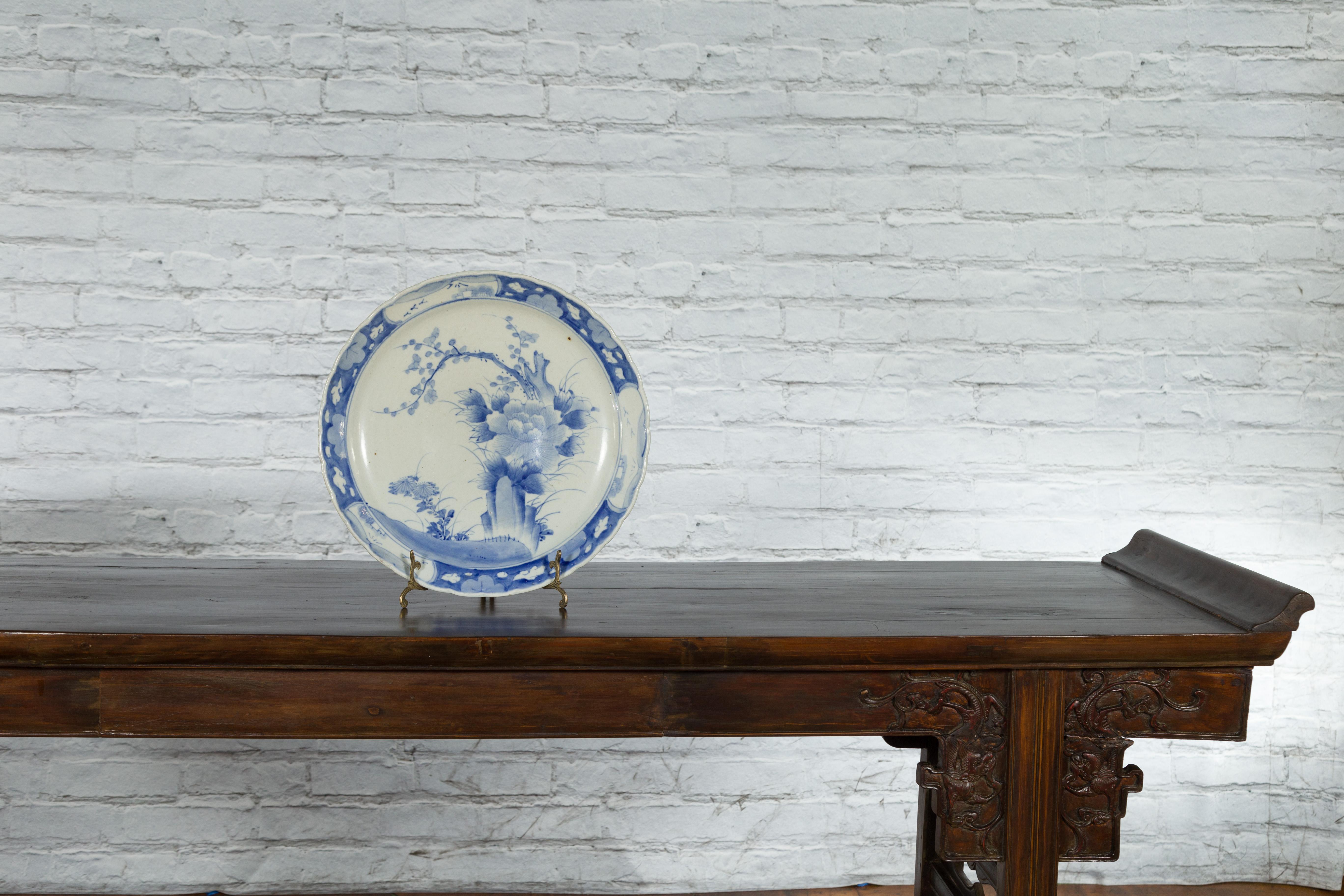 19th Century Japanese Porcelain Plate with Painted Blue and White Tree Décor In Good Condition For Sale In Yonkers, NY