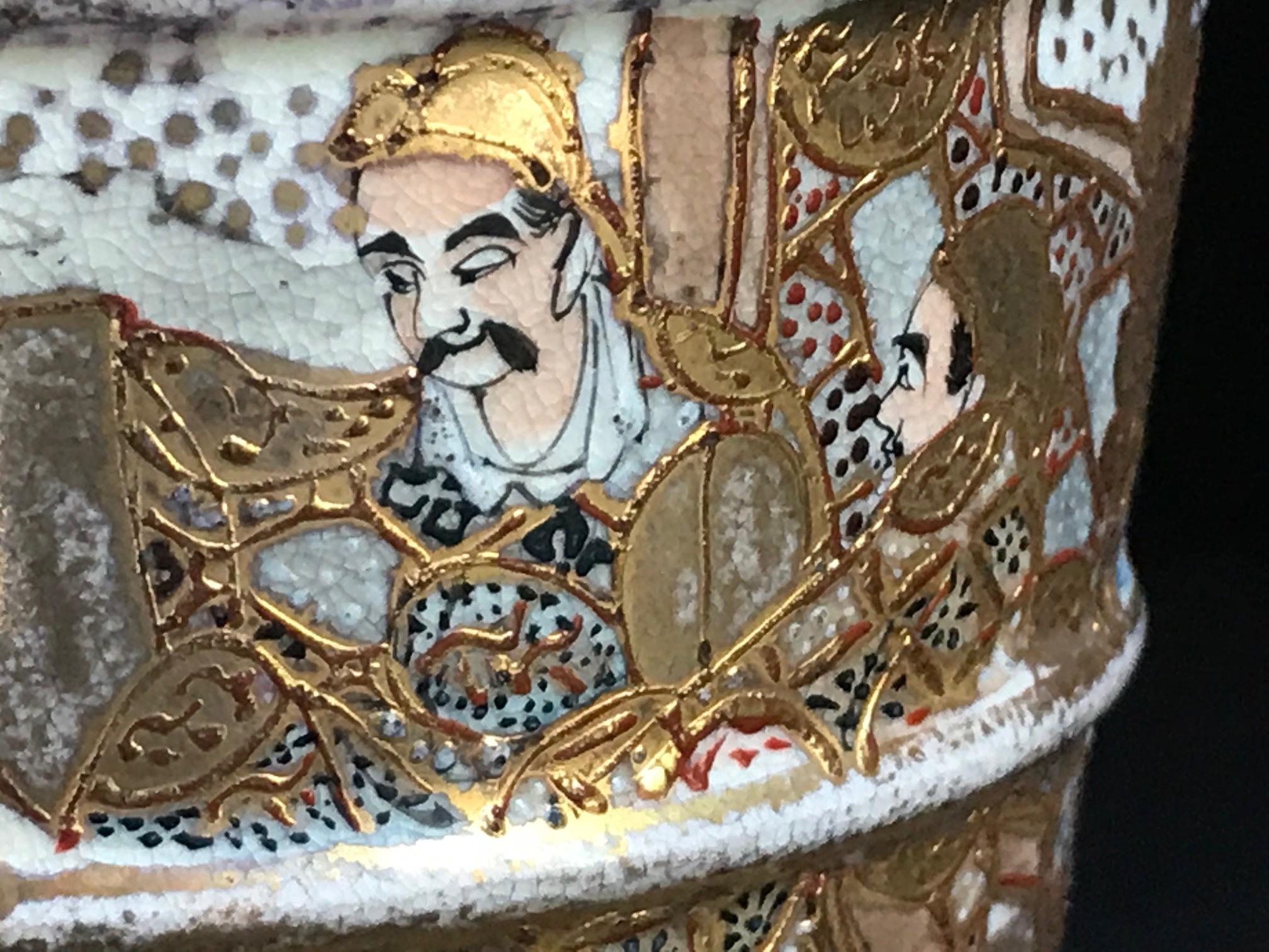 seau à eau en porcelaine Satsuma du 19ème siècle:: vase de puits à souhaits en vente 2