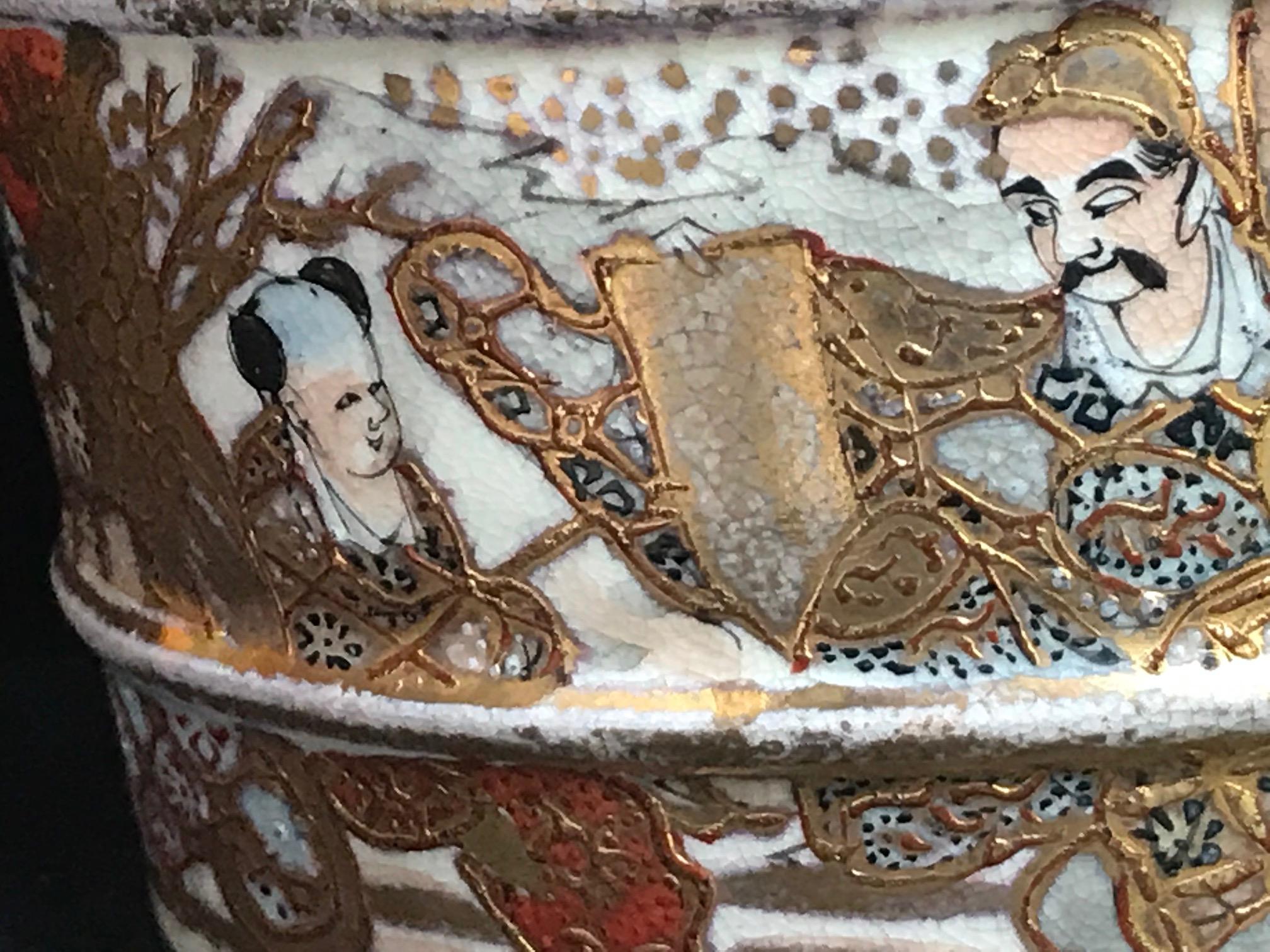 seau à eau en porcelaine Satsuma du 19ème siècle:: vase de puits à souhaits en vente 3
