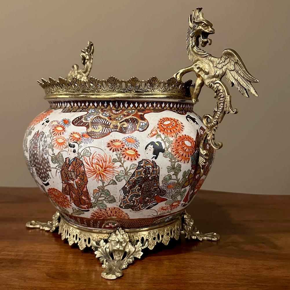 19th Century Japanese Satsuma Vase ~ Jardiniere with Bronze Mounts In Good Condition For Sale In Dallas, TX