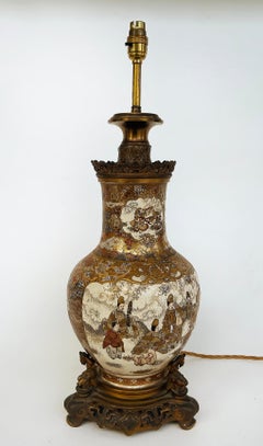 Japanische Satsuma-Vasen des 19. Jahrhunderts als Lampen montiert, vergoldete Bronzefassungen, Paar